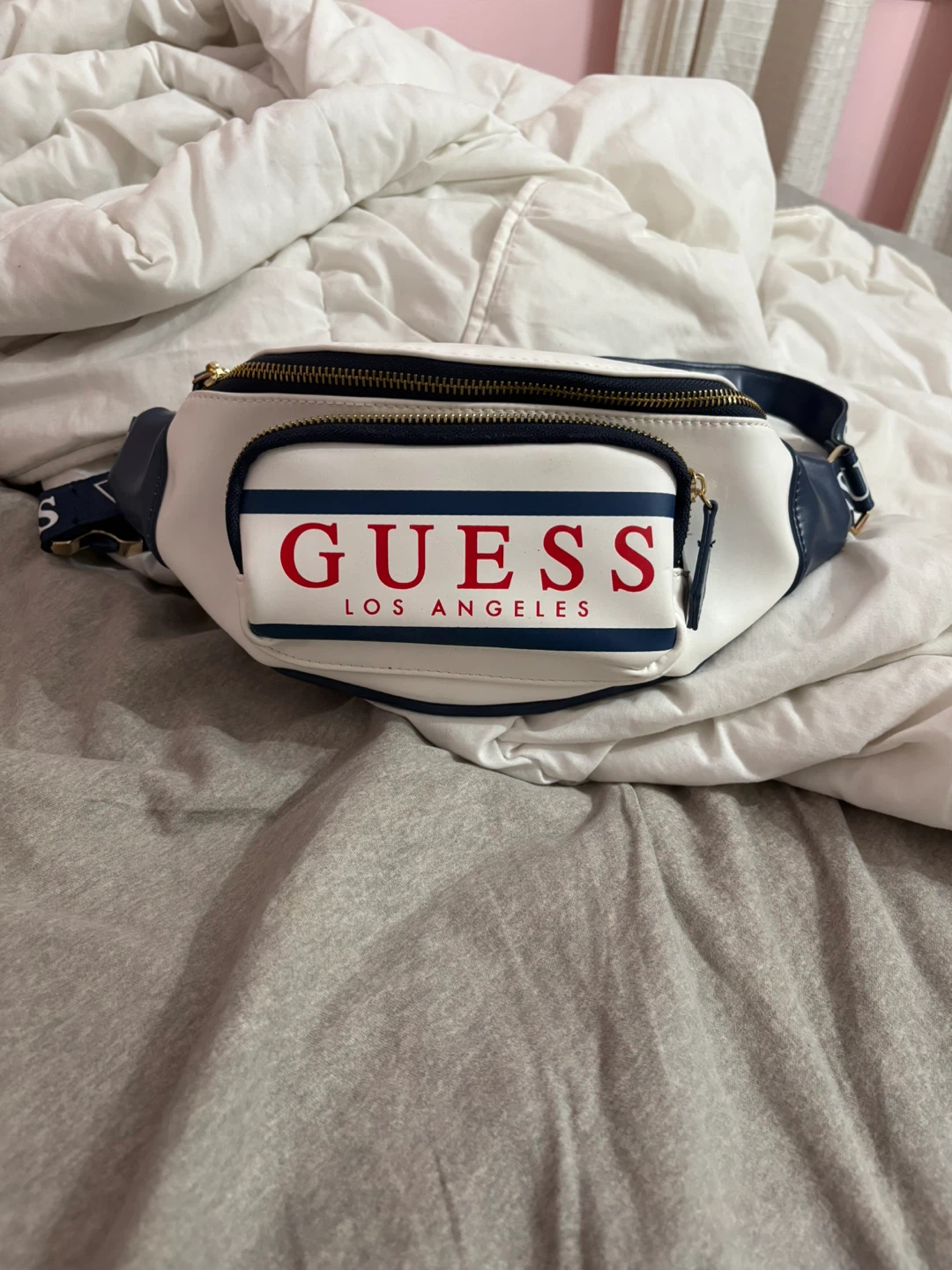 Guess Los Angeles White Fanny Pack