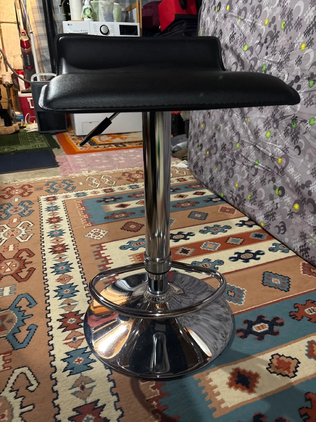 Adjustable Height Bar Stool - Black image indicator(2)