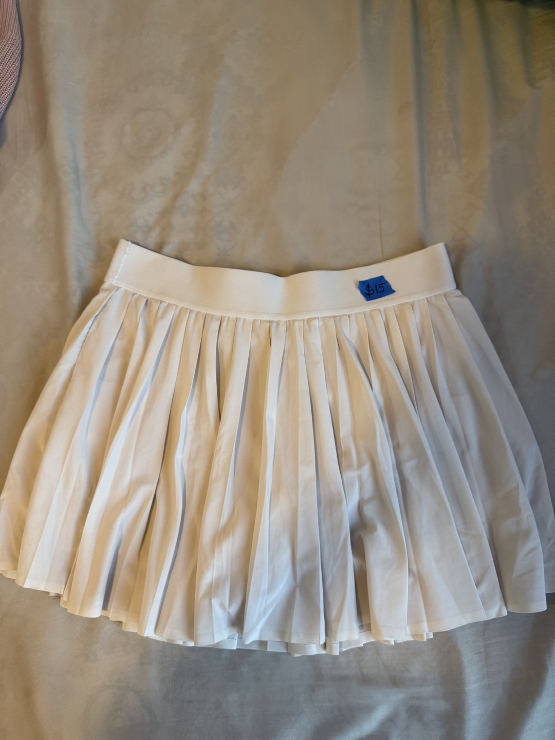 Aritzia Golden White Tennis Skirt - Size L