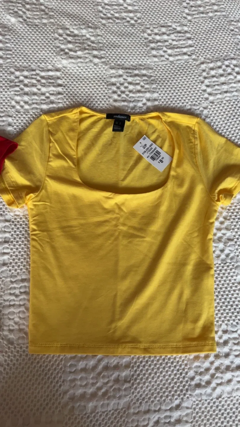 Ambiance Square Neck Crop Top - Size S image indicator(2)