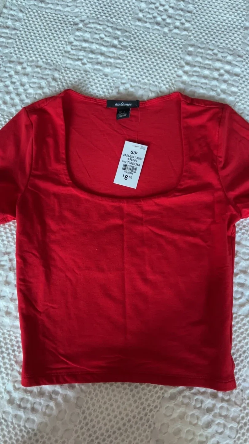 Ambiance Square Neck Crop Top - Size S image indicator(3)