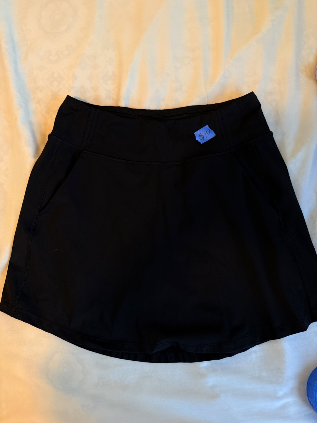 Lolë Black Skort - Size S