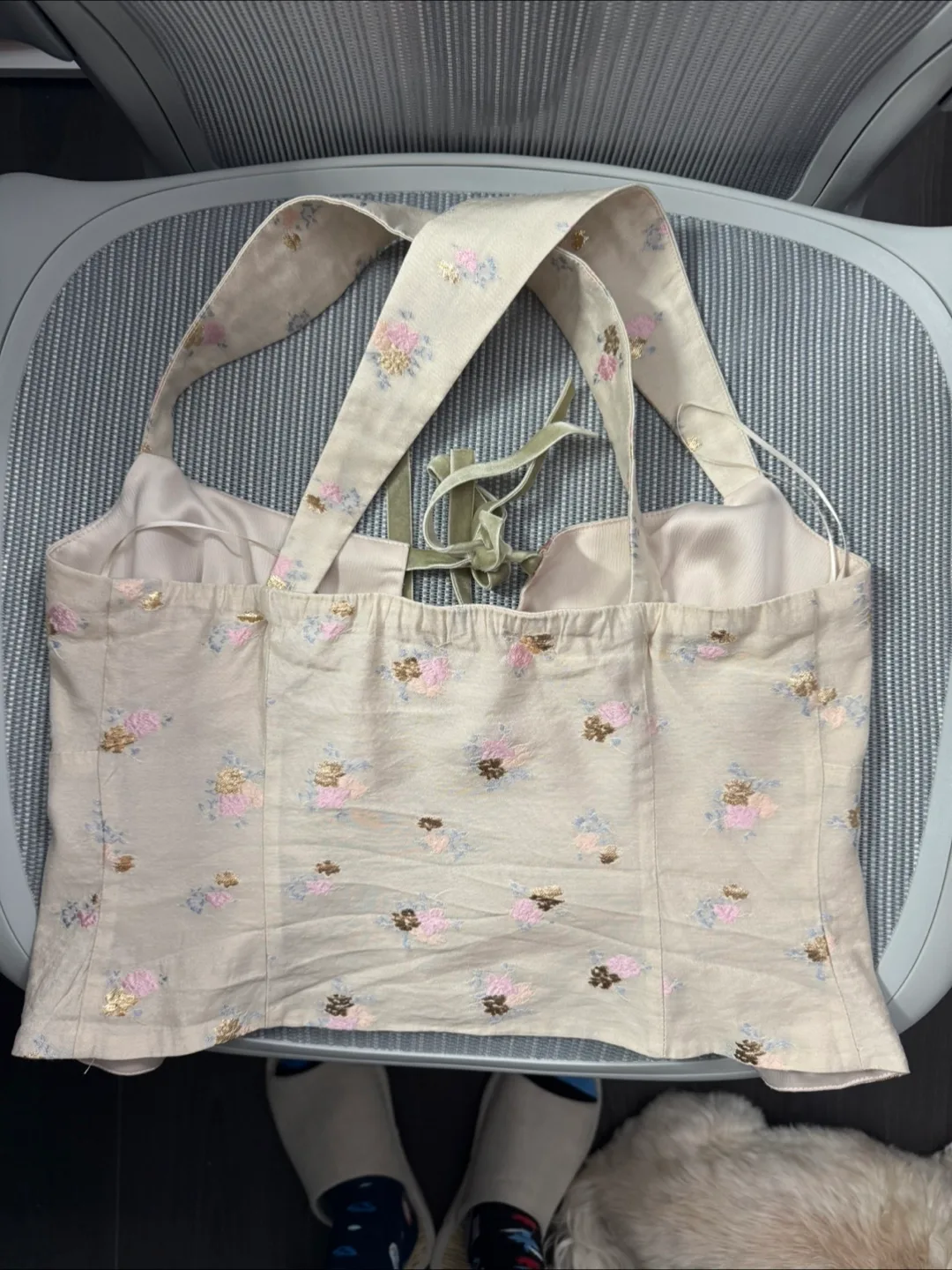 Reformation Size 4 Tie-Front Top image indicator(3)