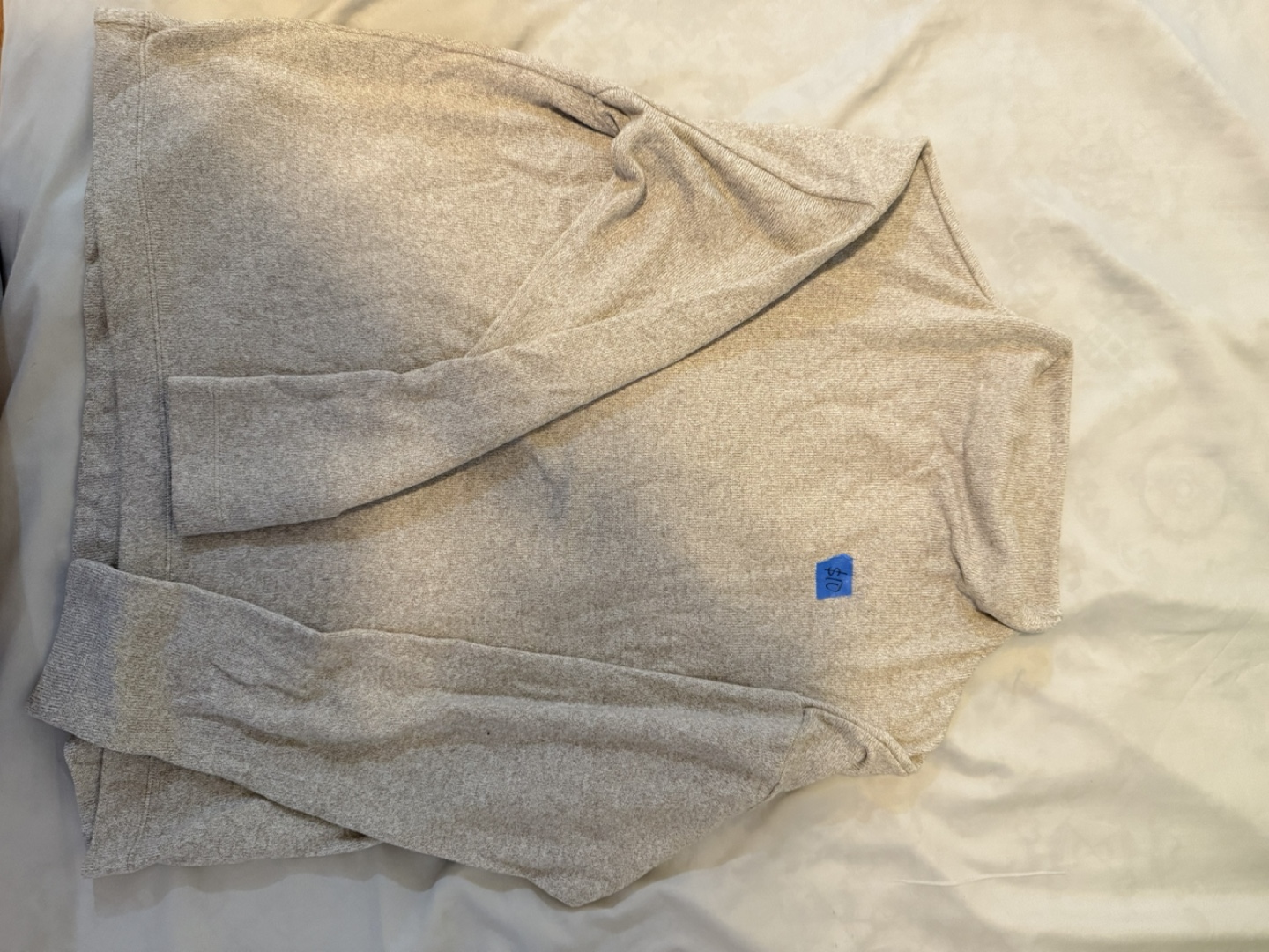Uniqlo Beige Sweater - Size M