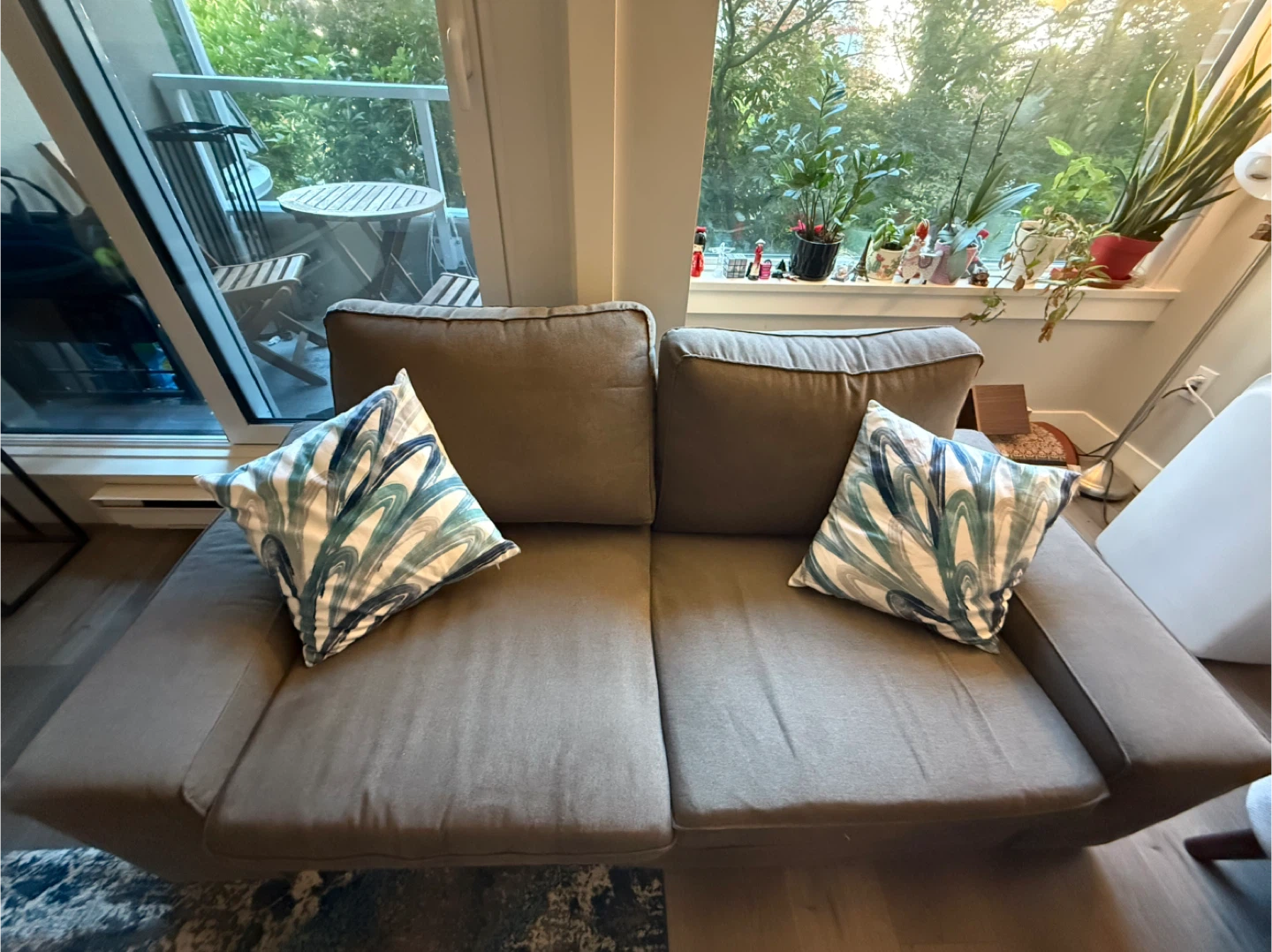 Two-seater sofa - photo 2