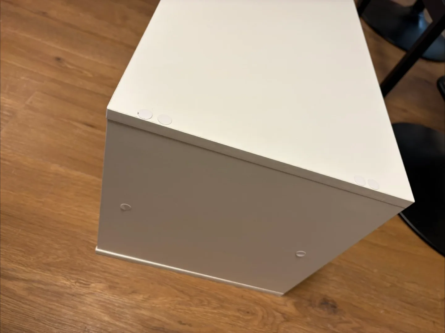 White shoe rack image indicator(7)