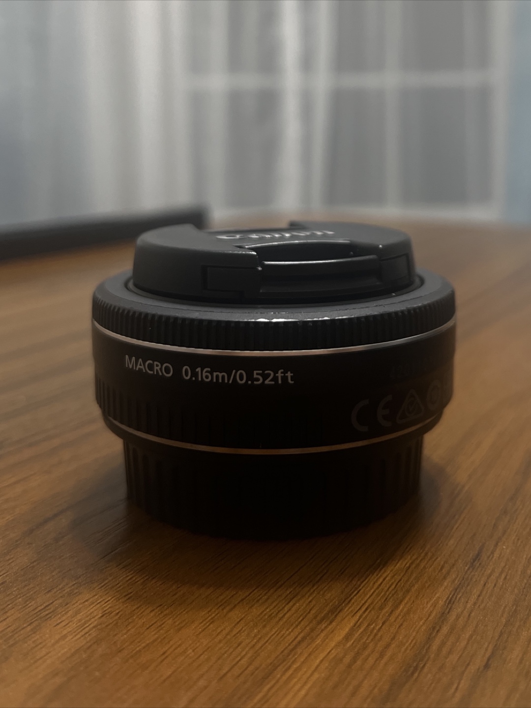 Canon EF-S 24mm f/2.8 STM Lens - photo 3