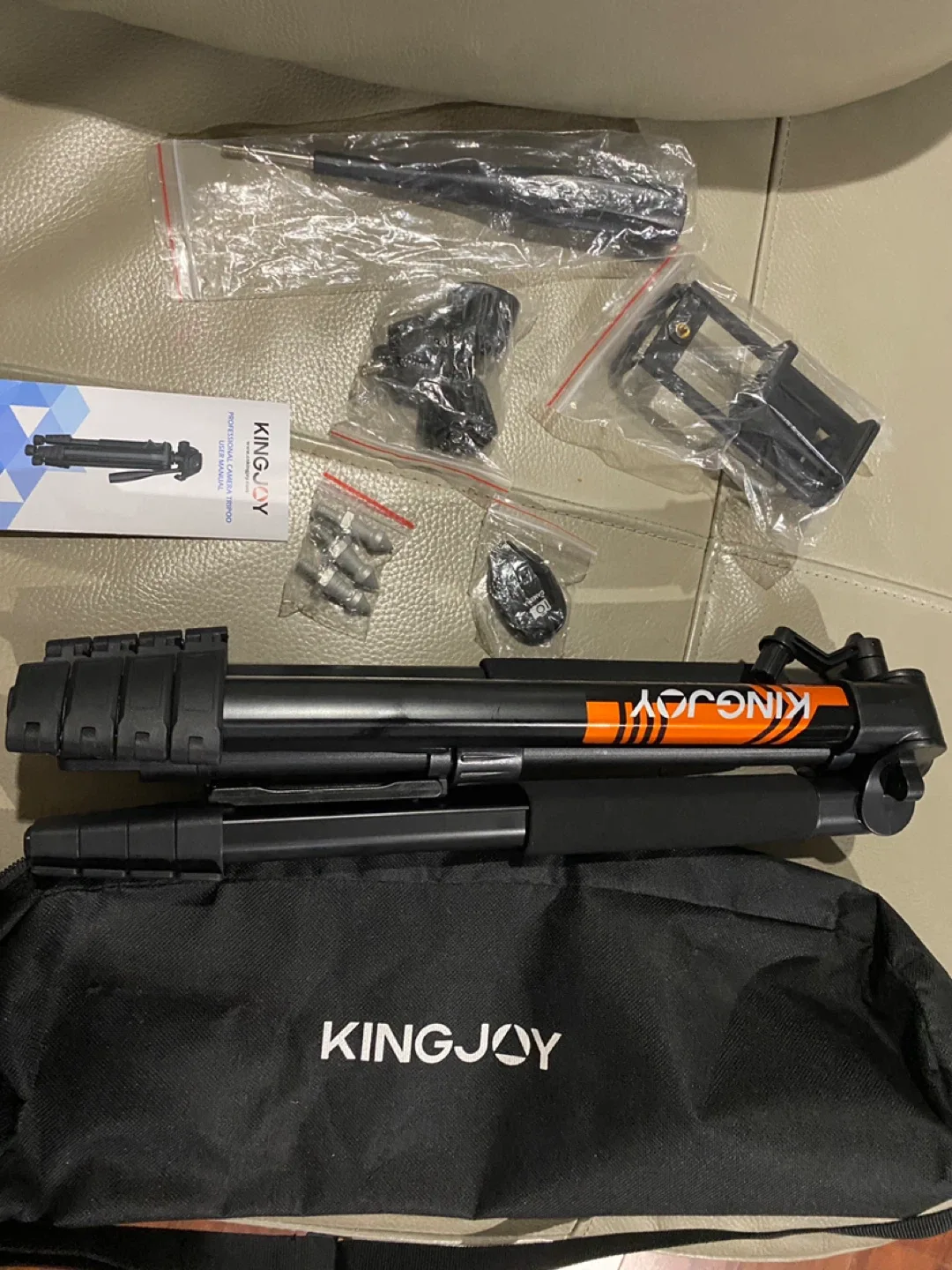 KINGJOY Professional Camera Tripod 75 “ image indicator(5)