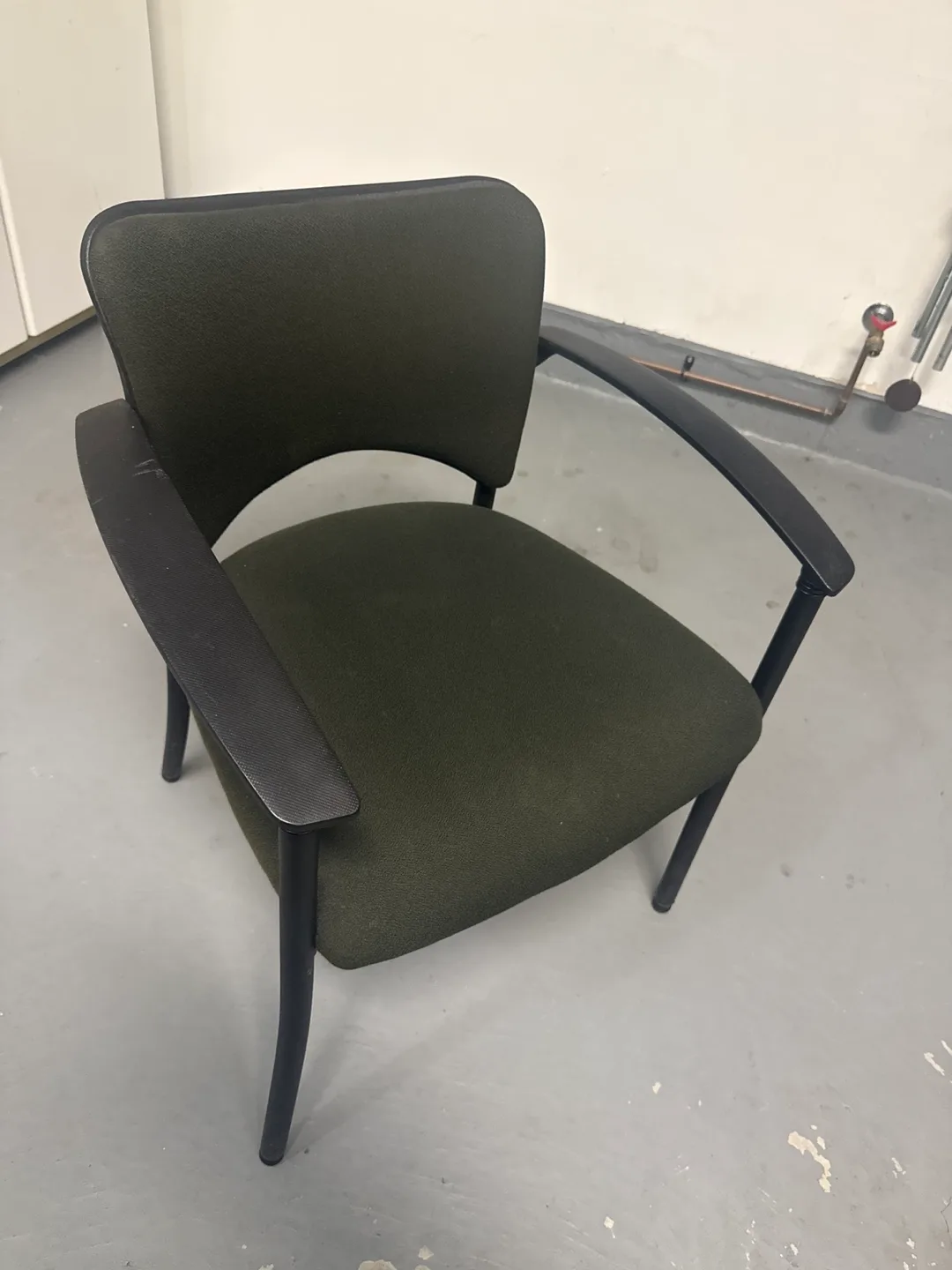 Office Guest Chair - Black thumbnail