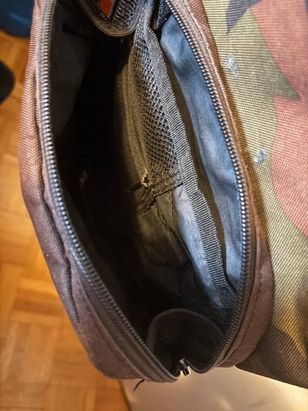 Herschel Supply Company Backpack - photo 3
