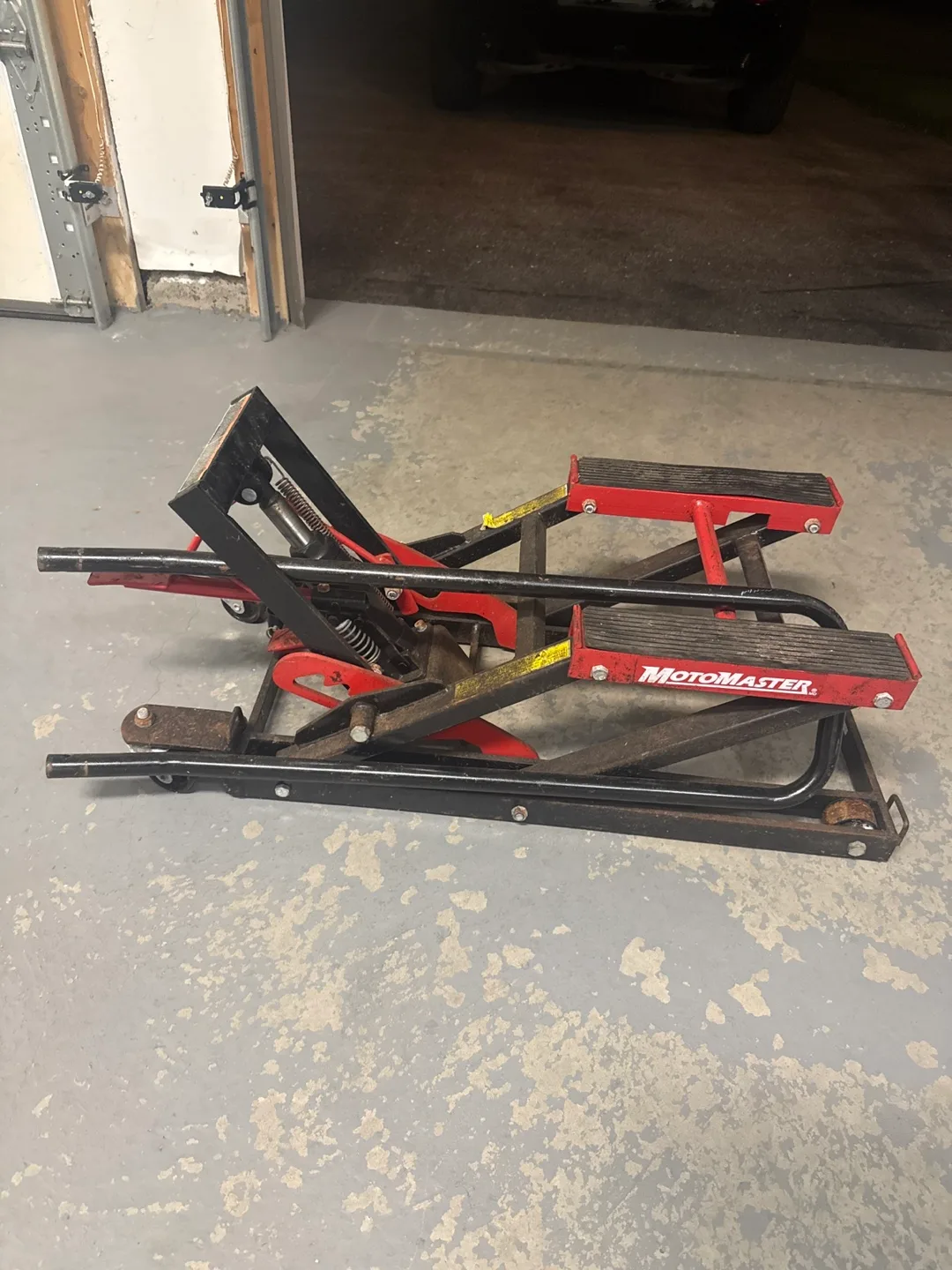 MotoMaster Motorcycle/ATV Jack image indicator(2)