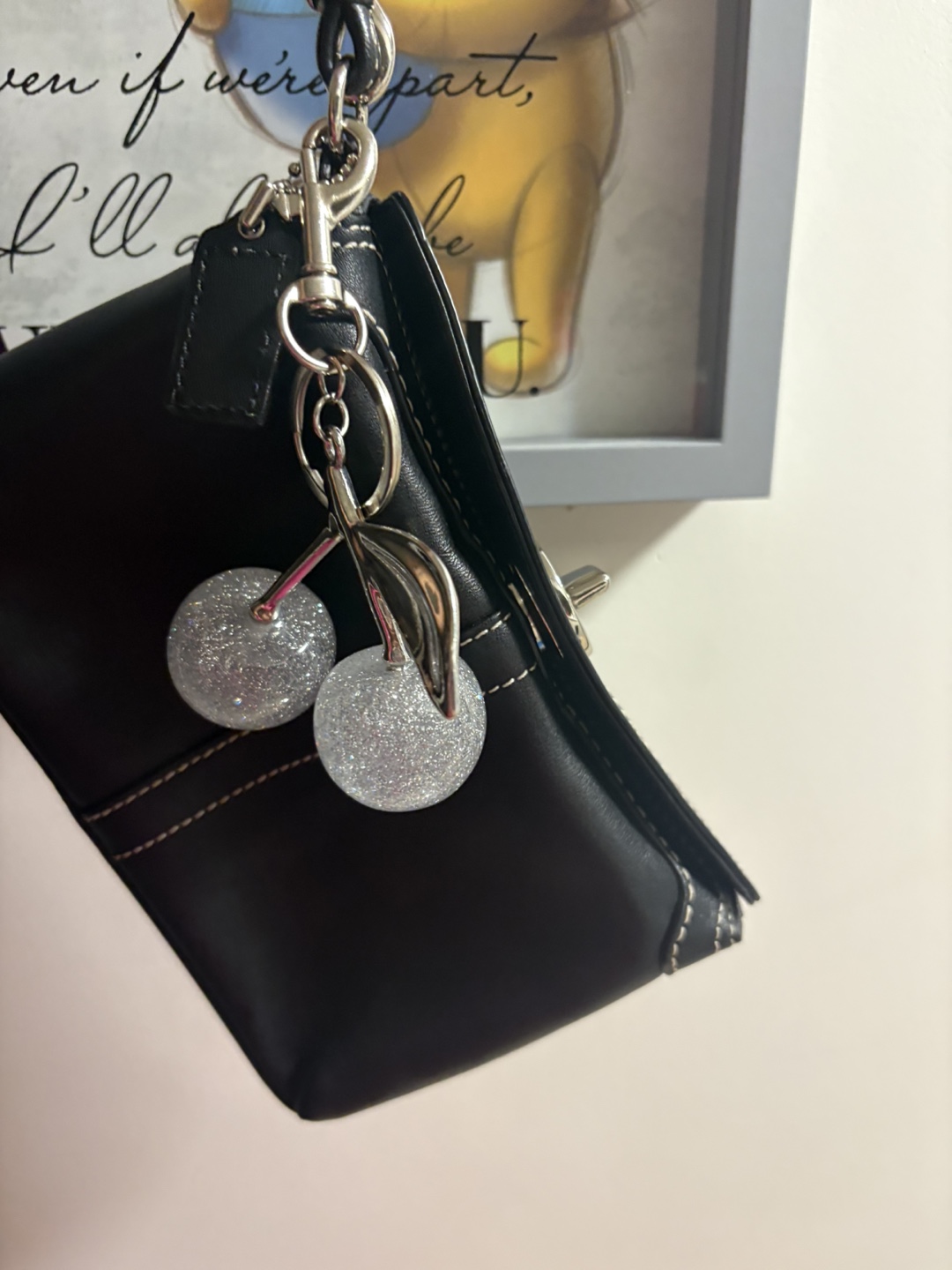 Coach Turnlock Wristlet - photo 4