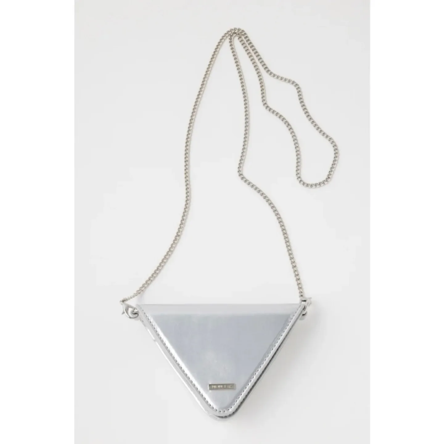 Moussy Silver Triangle Chain Bag image indicator(4)