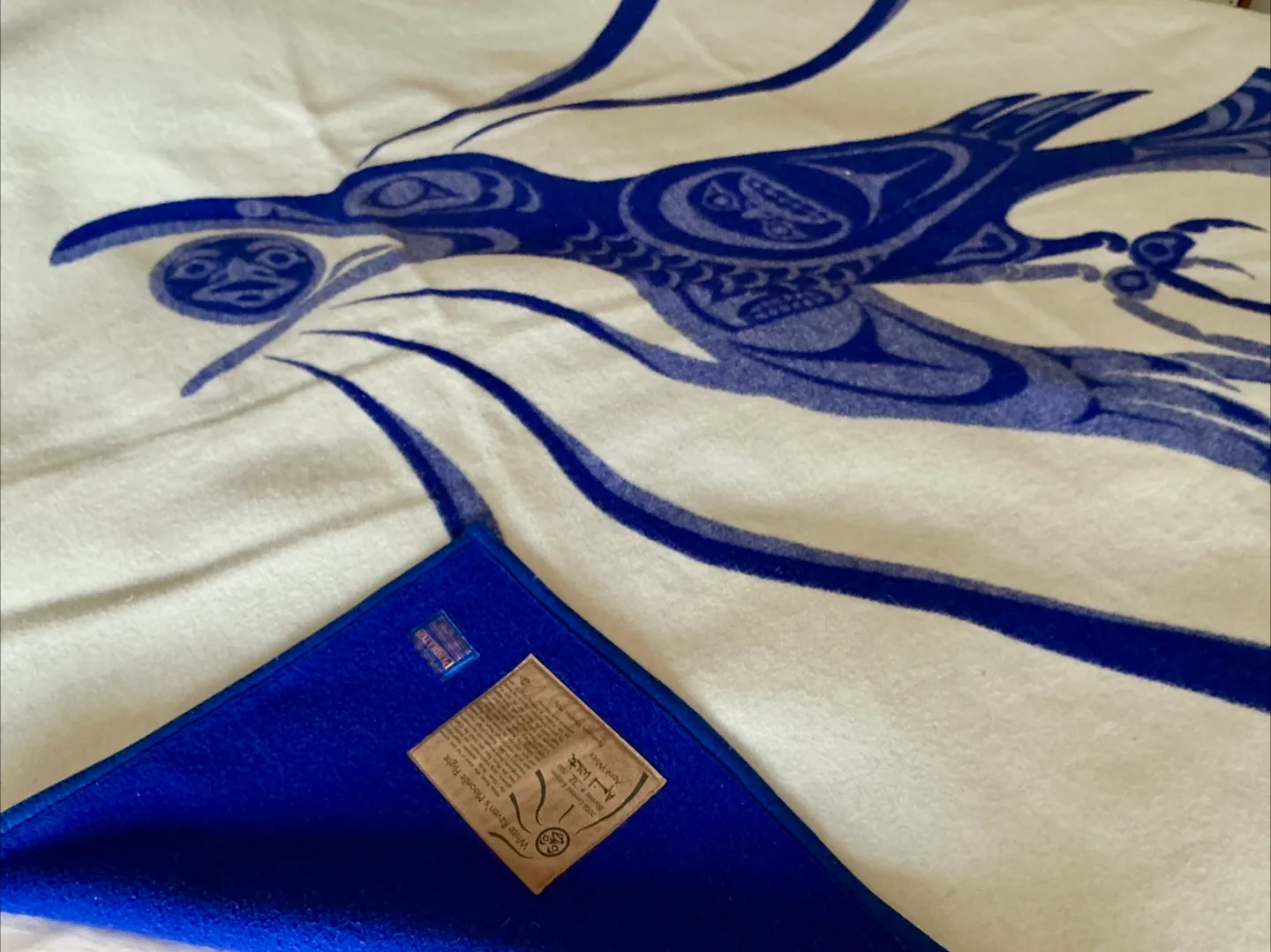 Pendleton 'White Raven's Moonlit Flight' Blanket image indicator(7)