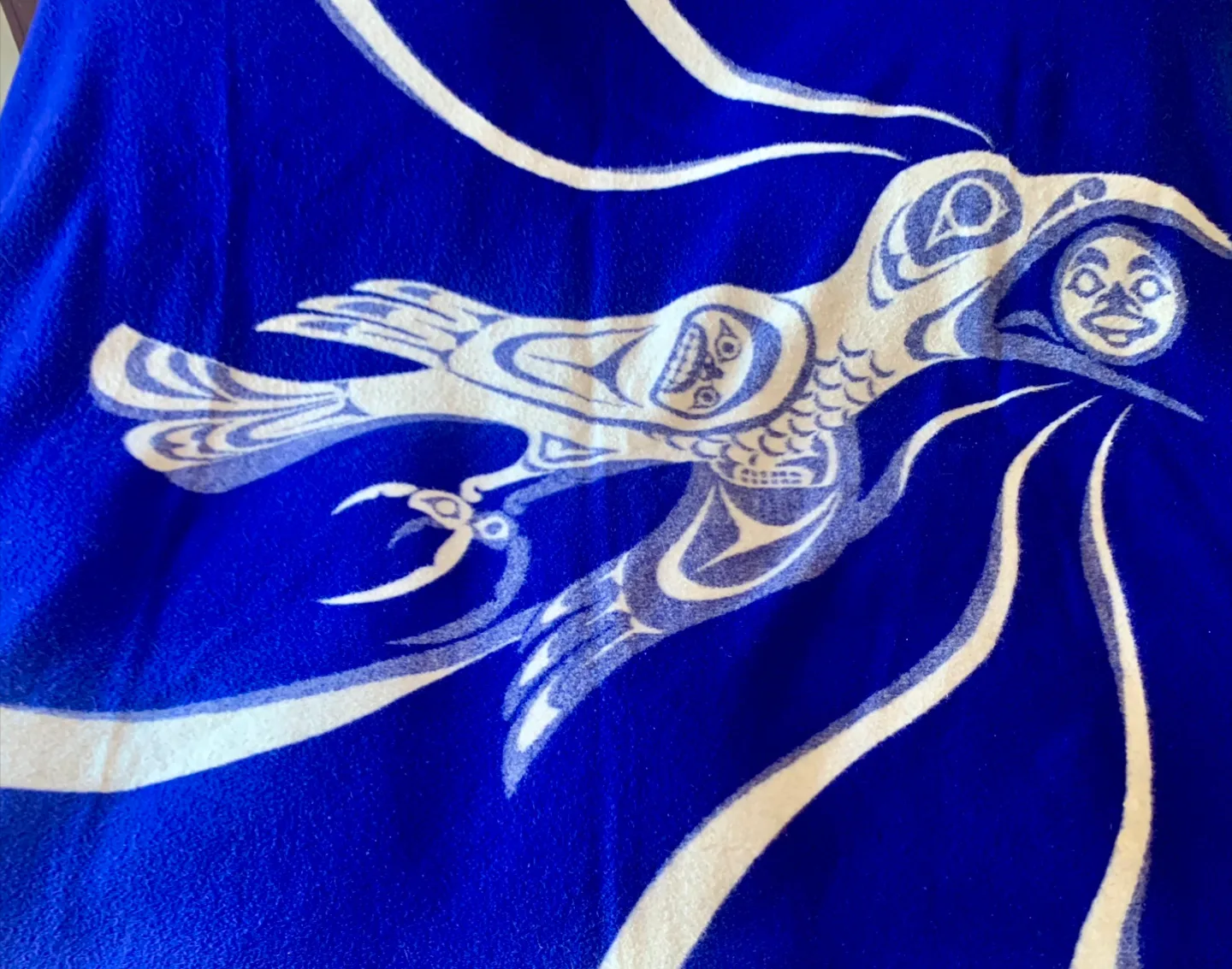 Pendleton 'White Raven's Moonlit Flight' Blanket image indicator(3)