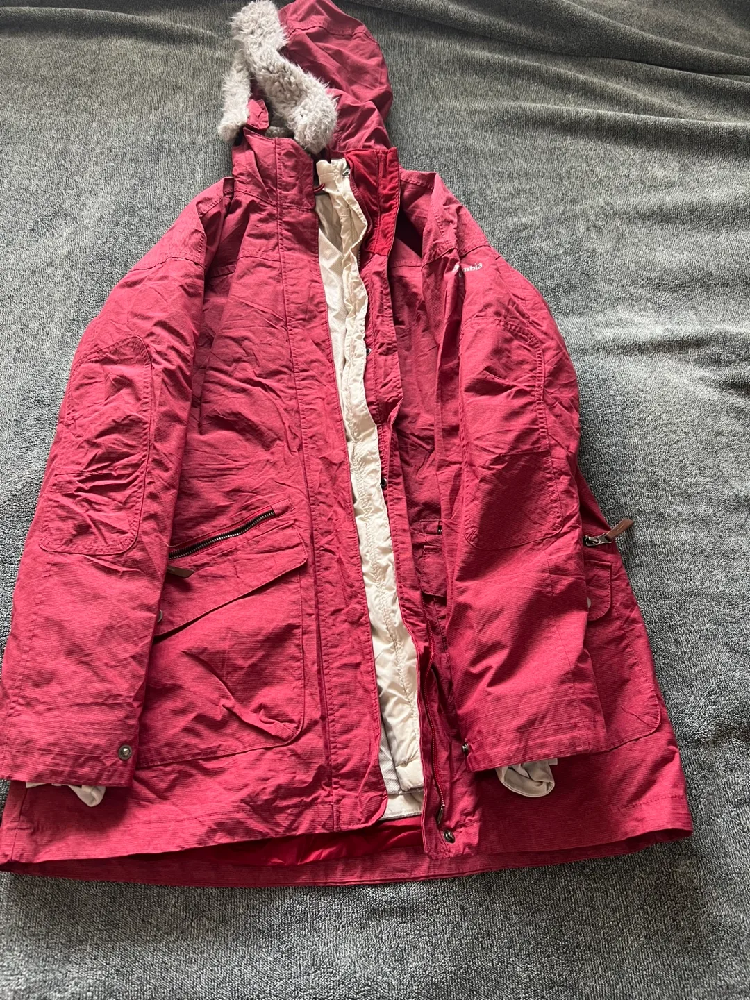 Columbia Women's Winter Jacket, Red 🥕 image indicator(2)