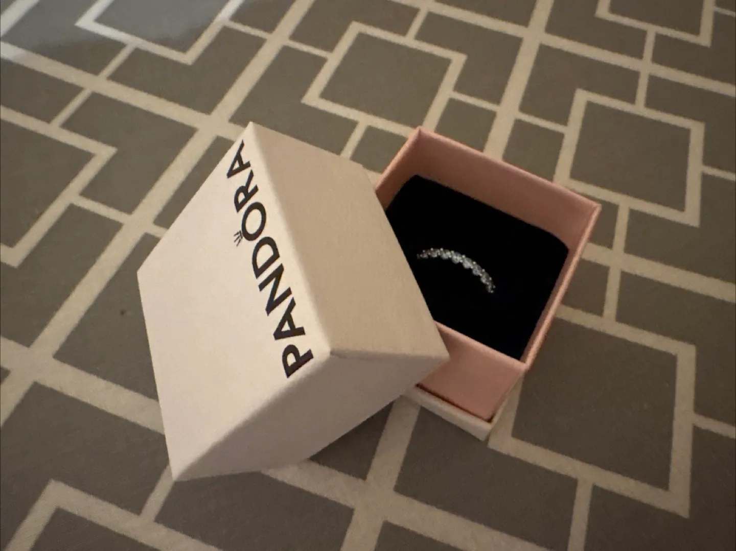 Swarovski Silver Eternity Band Ring image indicator(3)