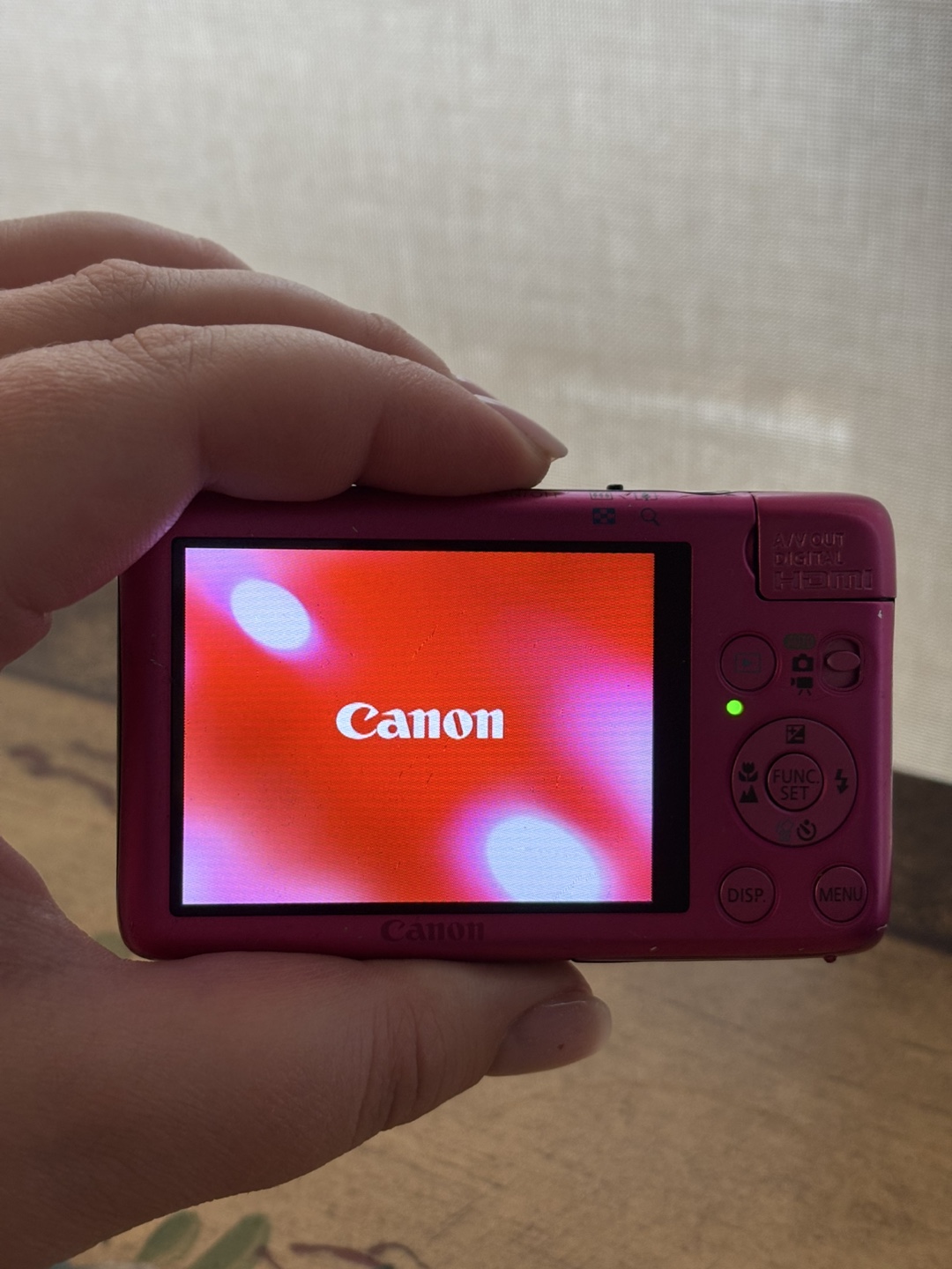 Canon PowerShot SD1400 IS Digital ELPH Pink