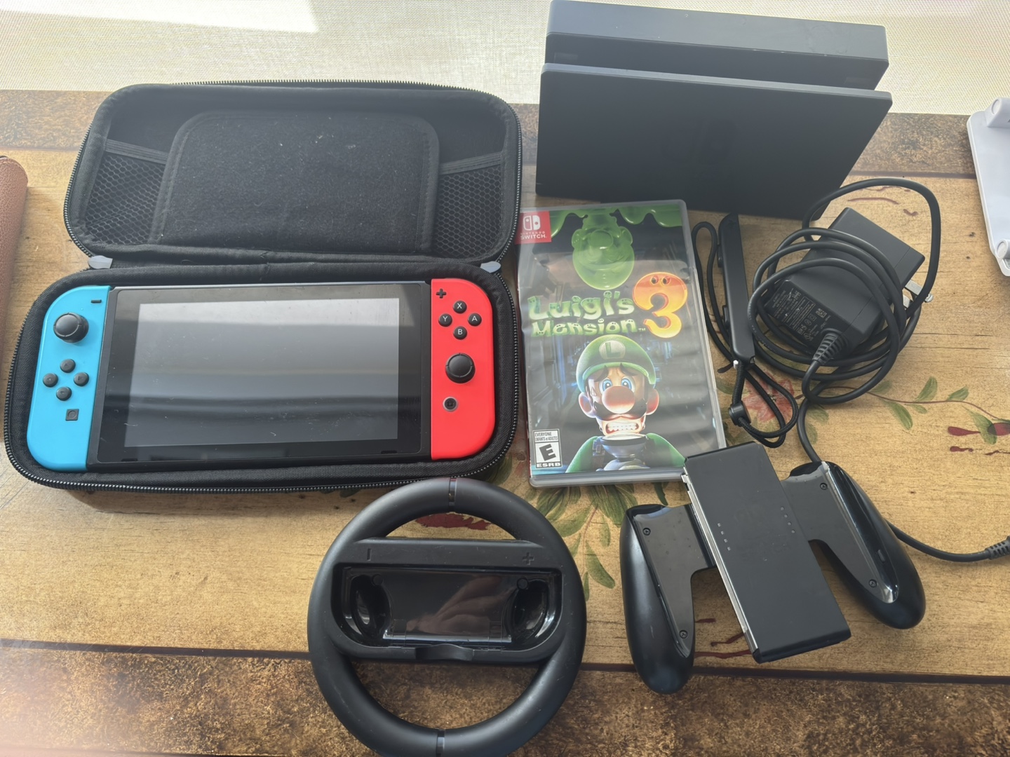Nintendo Switch Console & Accessories