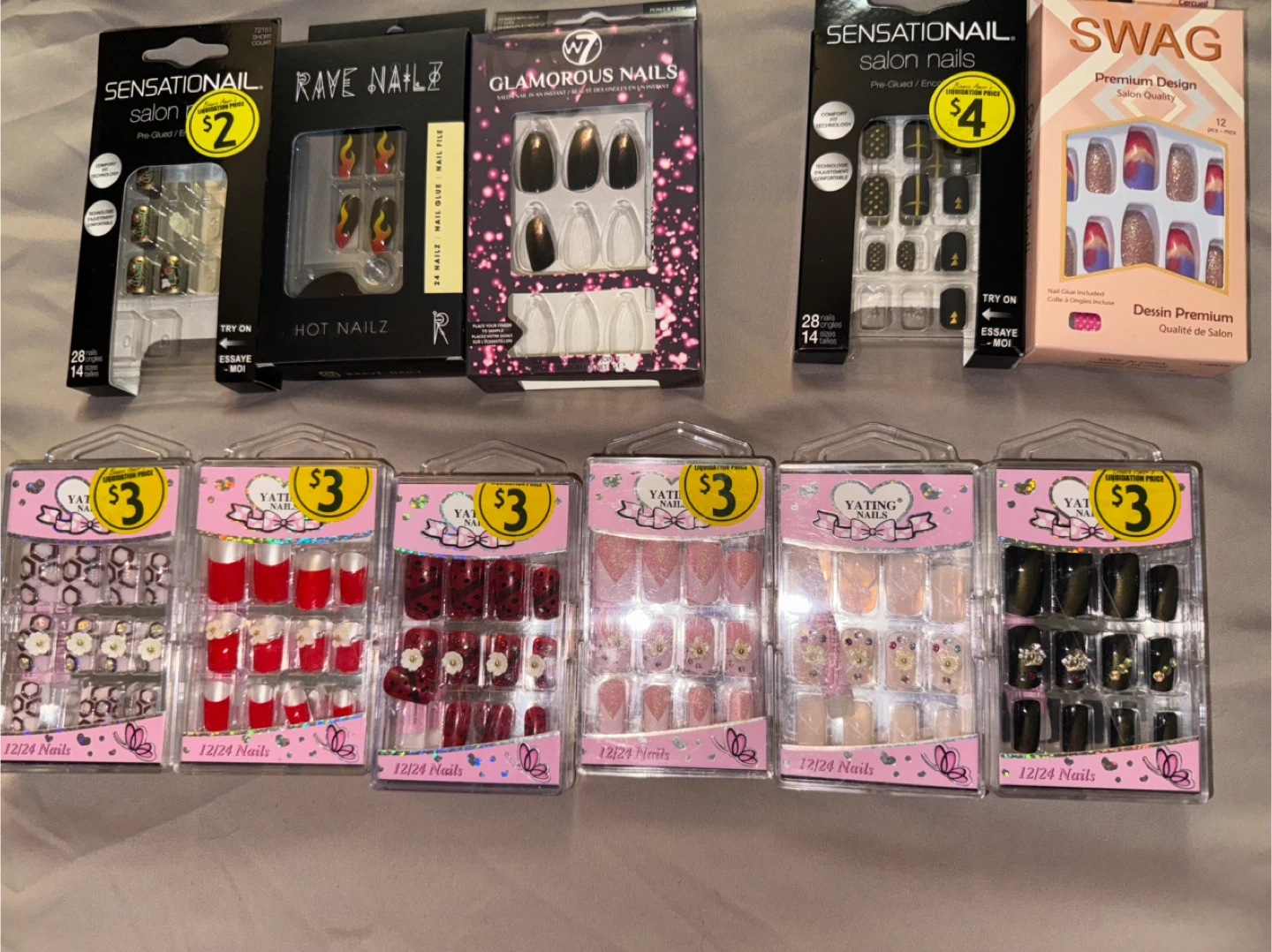 A variety of nail extensions - photo 4