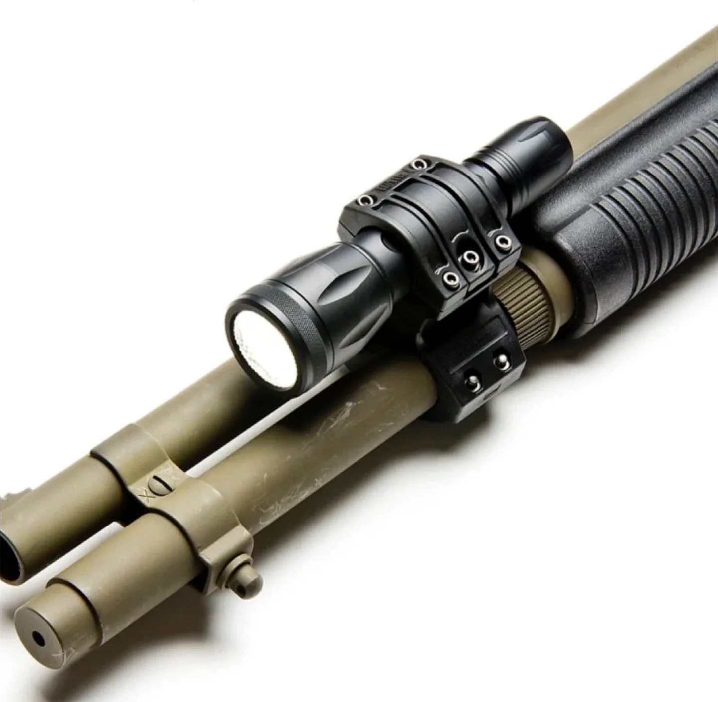 Shotgun Flashlight Mount Mossberg 500 image indicator(6)