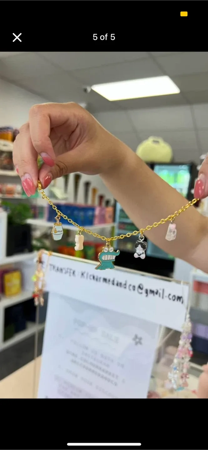 Customizable Charm Bracelet image indicator(5)