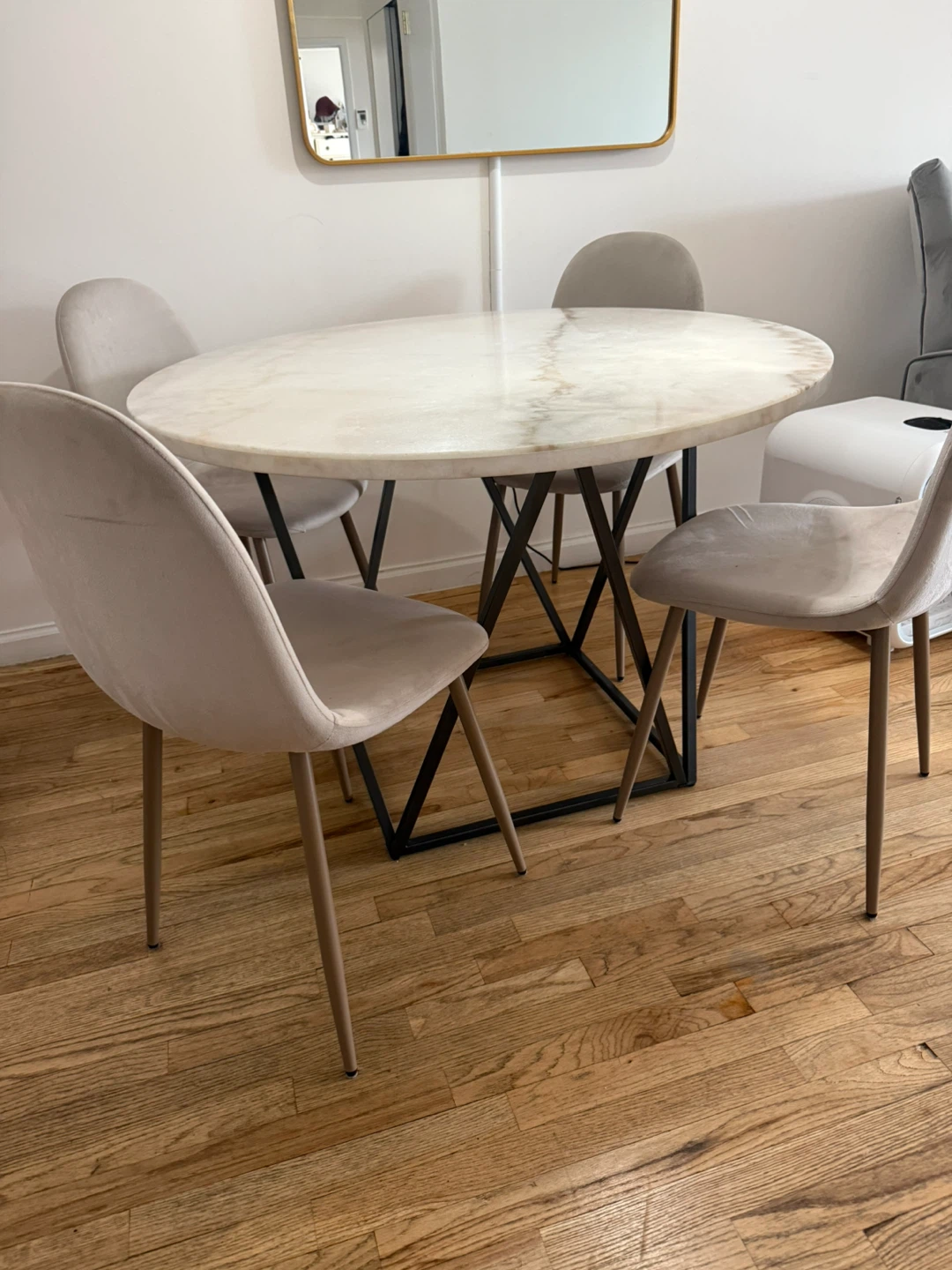 Dining Table and Chairs Set