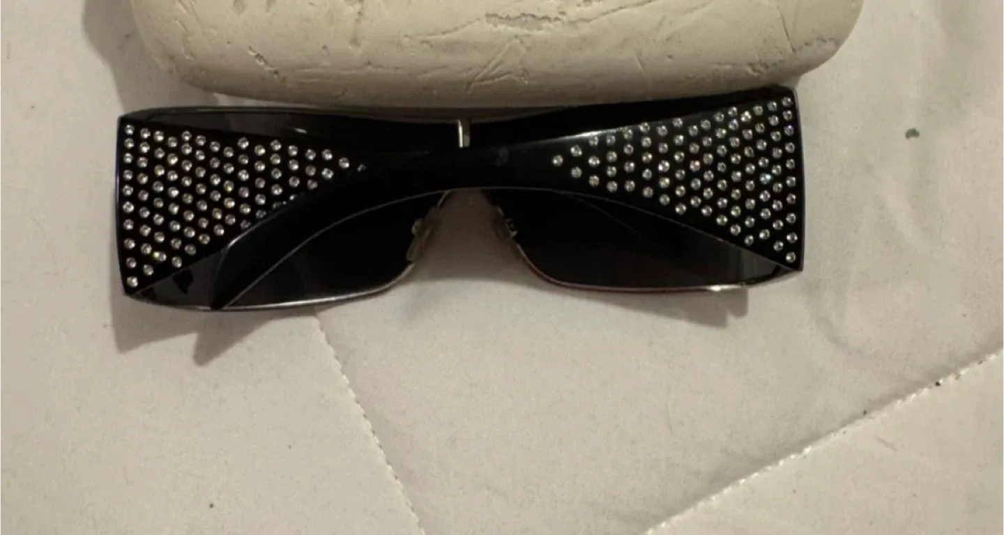 Dolce & Gabbana Sunglasses image indicator(2)