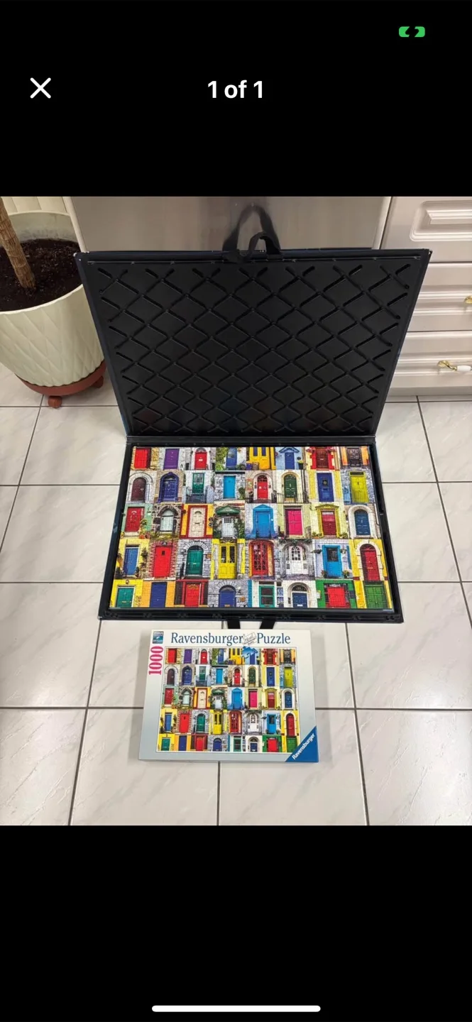 Ravensburger Puzzle 1000 Pcs - Doors Theme thumbnail