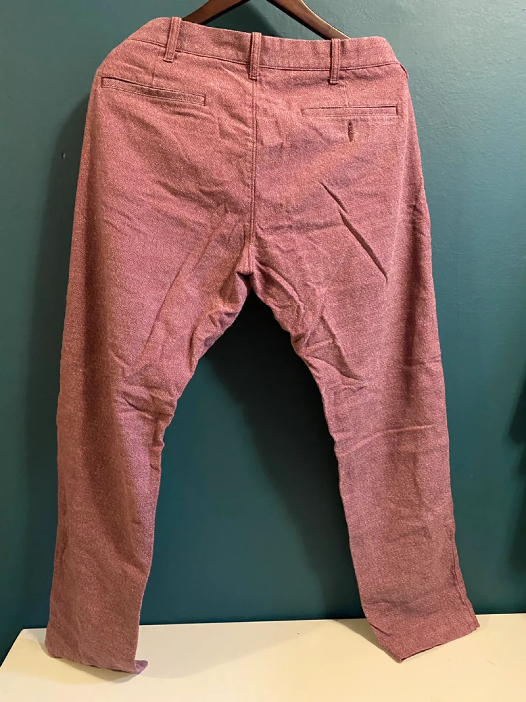 J.Crew Flex Burgundy Pants & two shorts old navy and uniqlo image indicator(5)