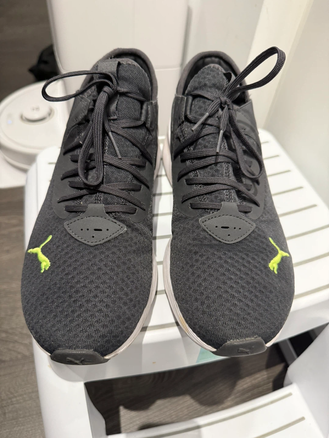 Puma Axelion Modern Running Shoes, Size 9 US