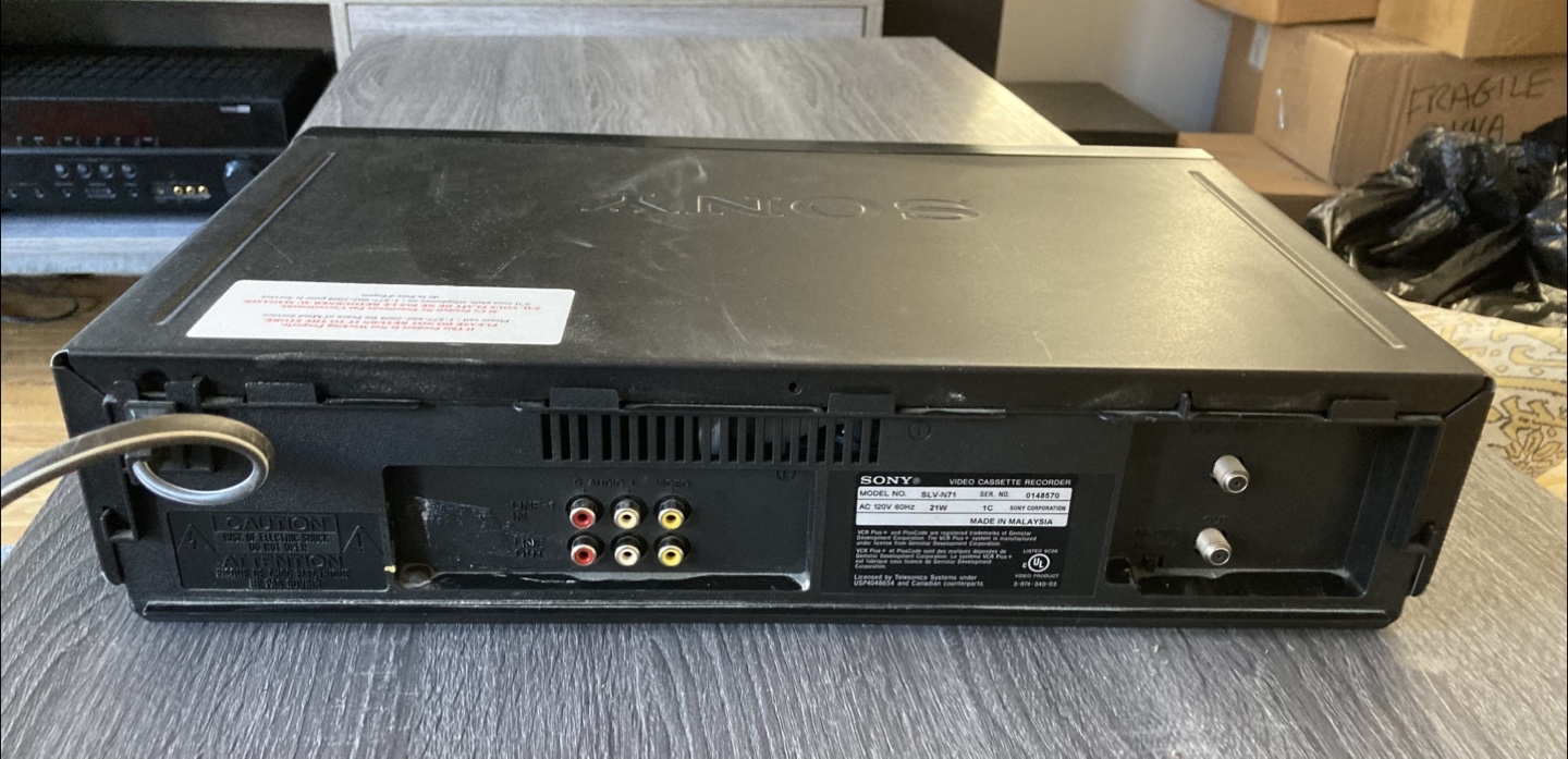 Sony VCR with remote. Stouffville pickup - photo 5