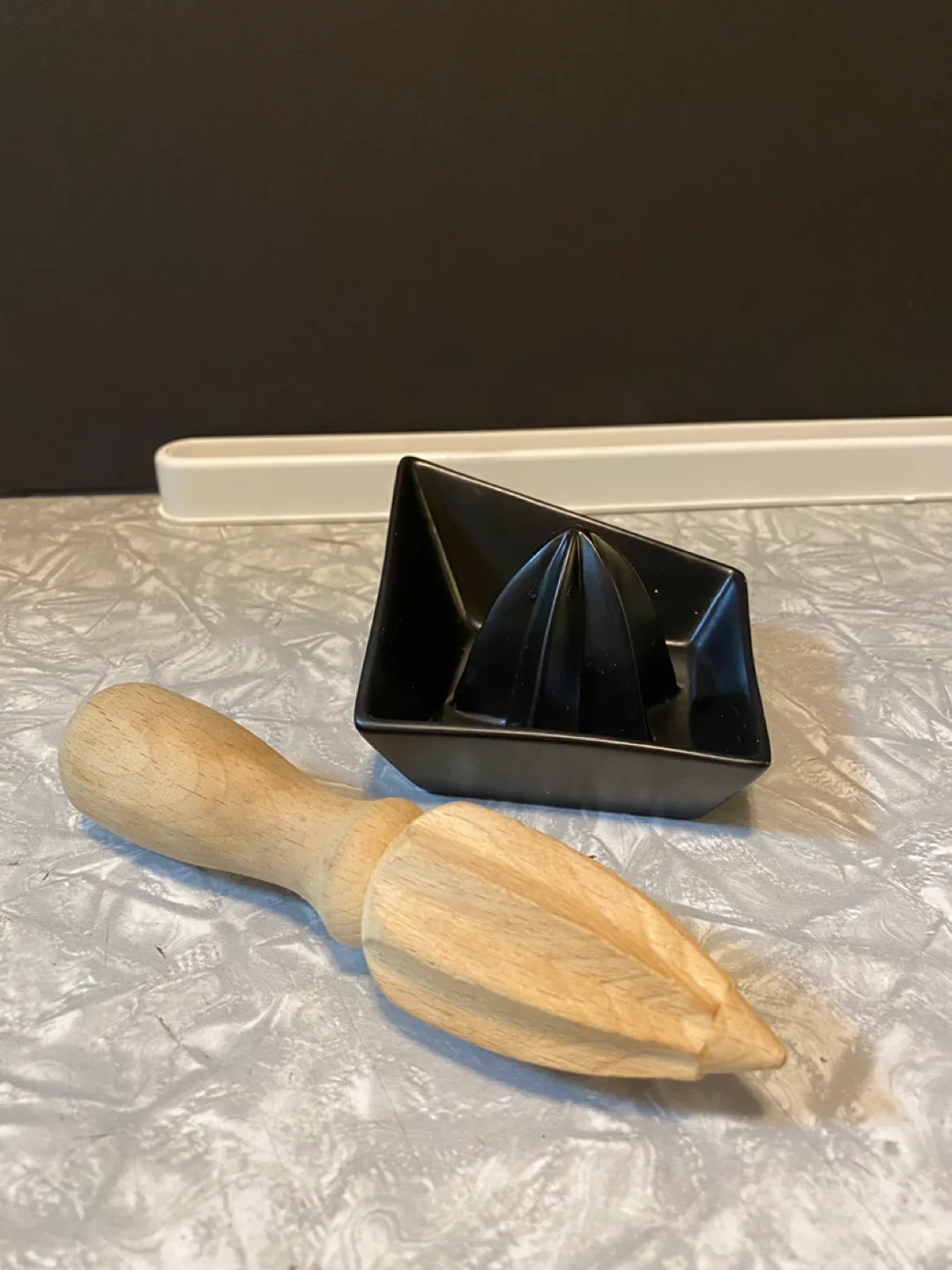Green Bundt Pan and 2 citrus juicers thumbnail