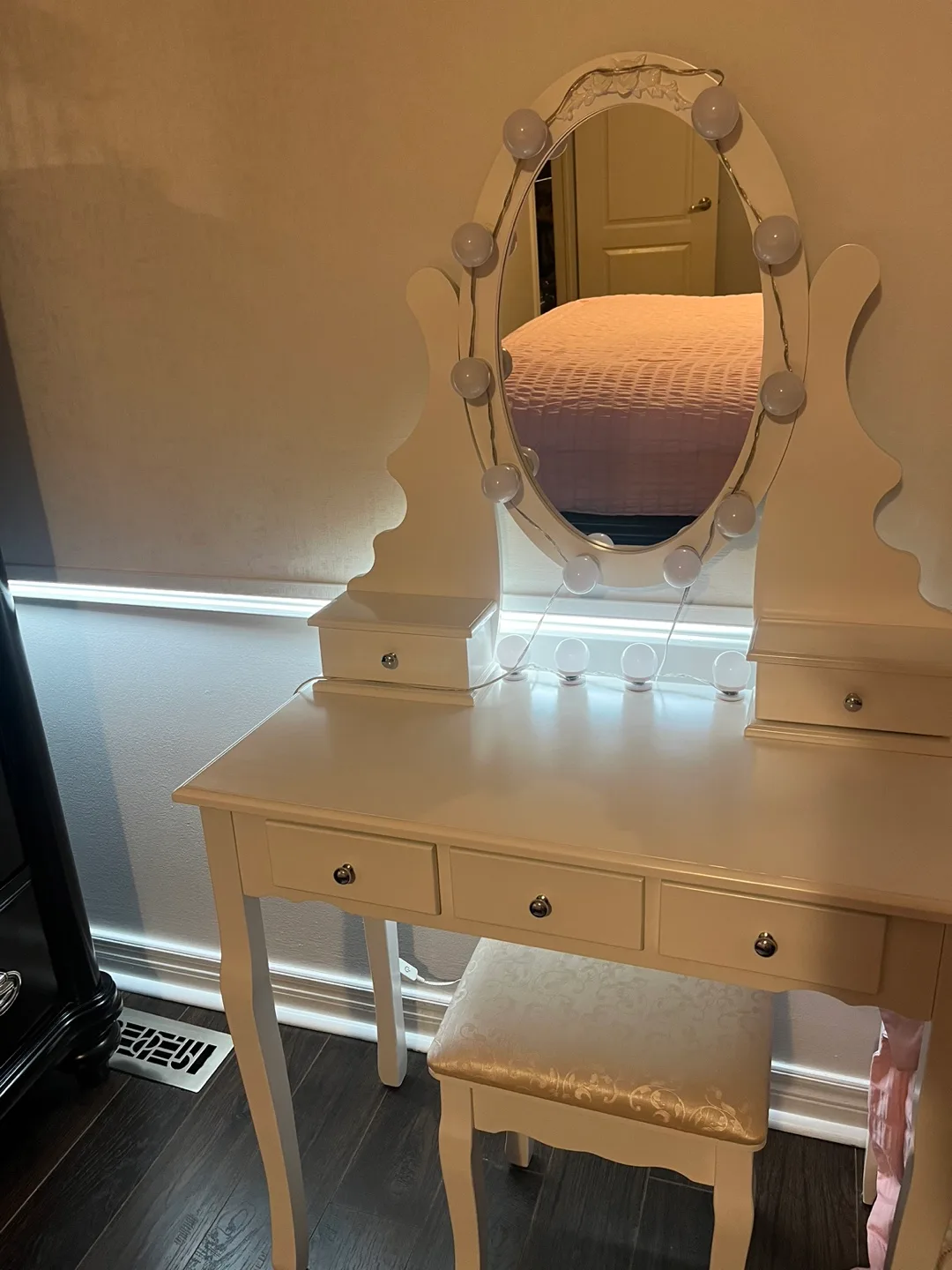 Vanity Table with Lighted Mirror & Stool