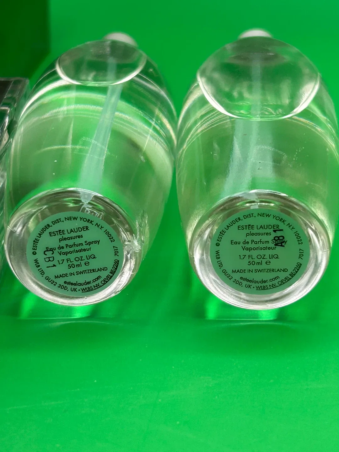 Estée Lauder Pleasures Eau de Parfum Spray, 50 ml image indicator(2)