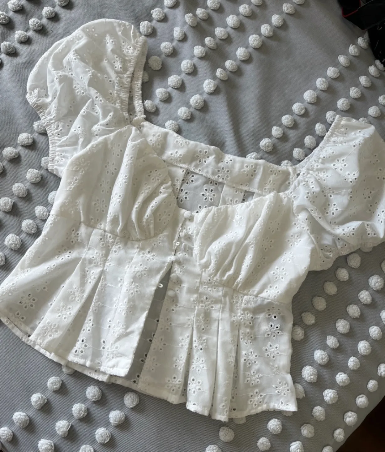 White Eyelet Blouse image indicator(2)