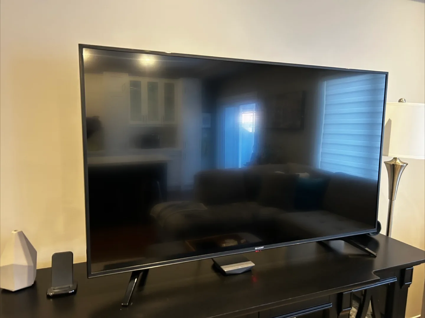 Sharp LC-55N7004U 55" LED LCD SMART TV image indicator(3)