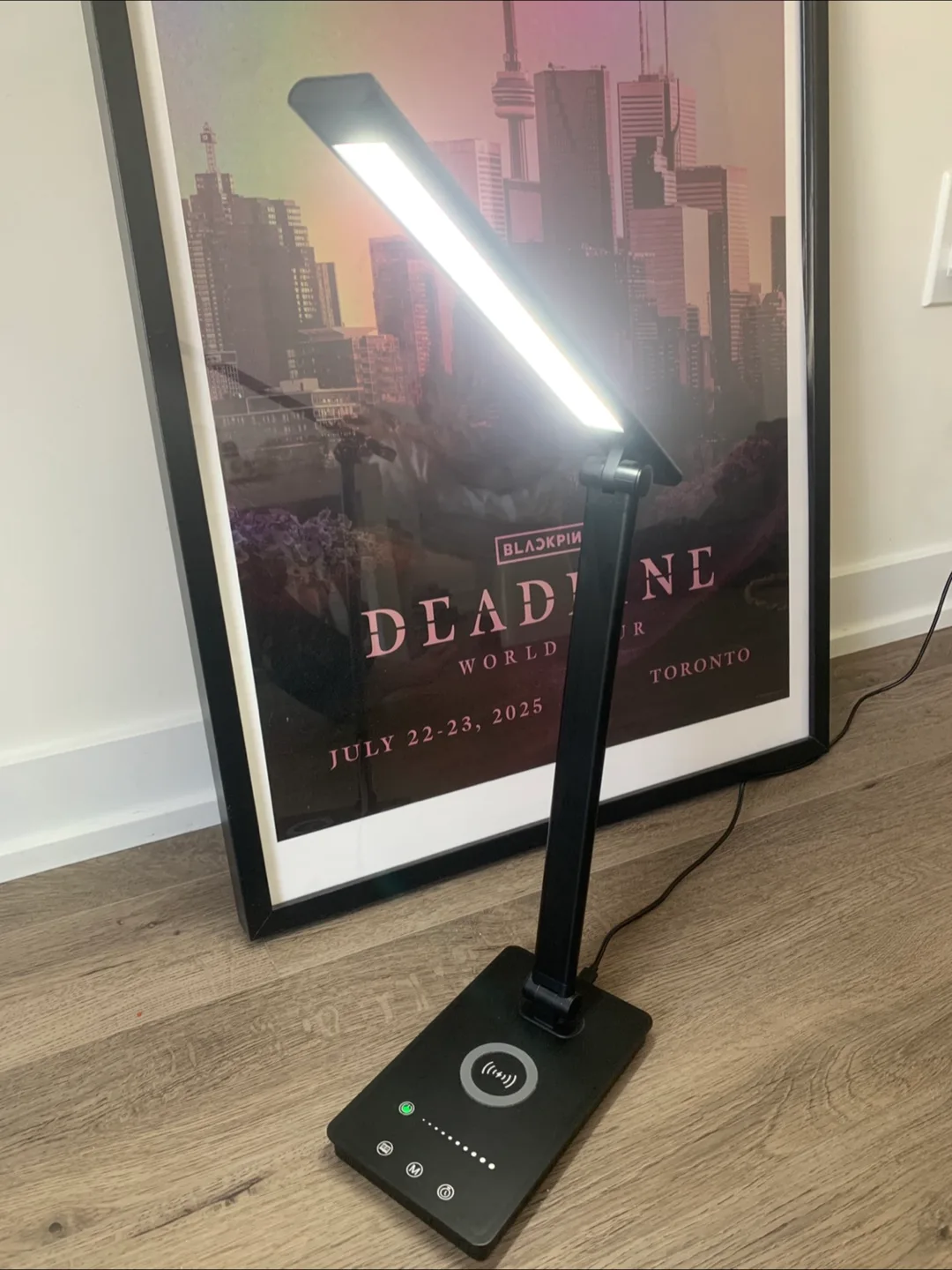 LED Desk Lamp with Wireless Charger thumbnail