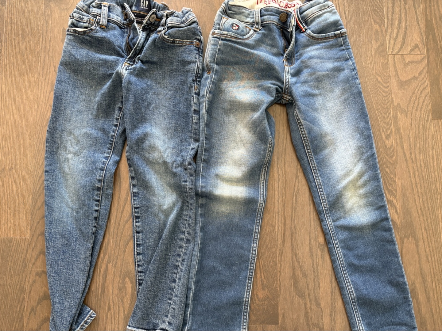 Giving away 2 Kids jeans size 6
