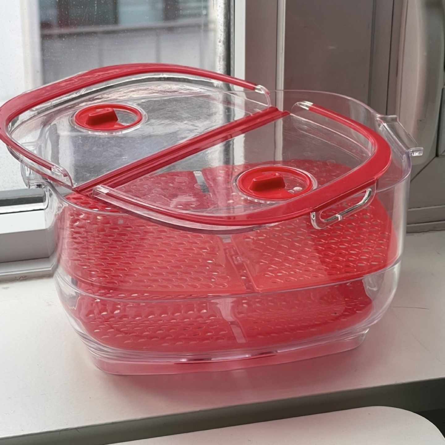 PC Produce Keeper - Medium 2.4L