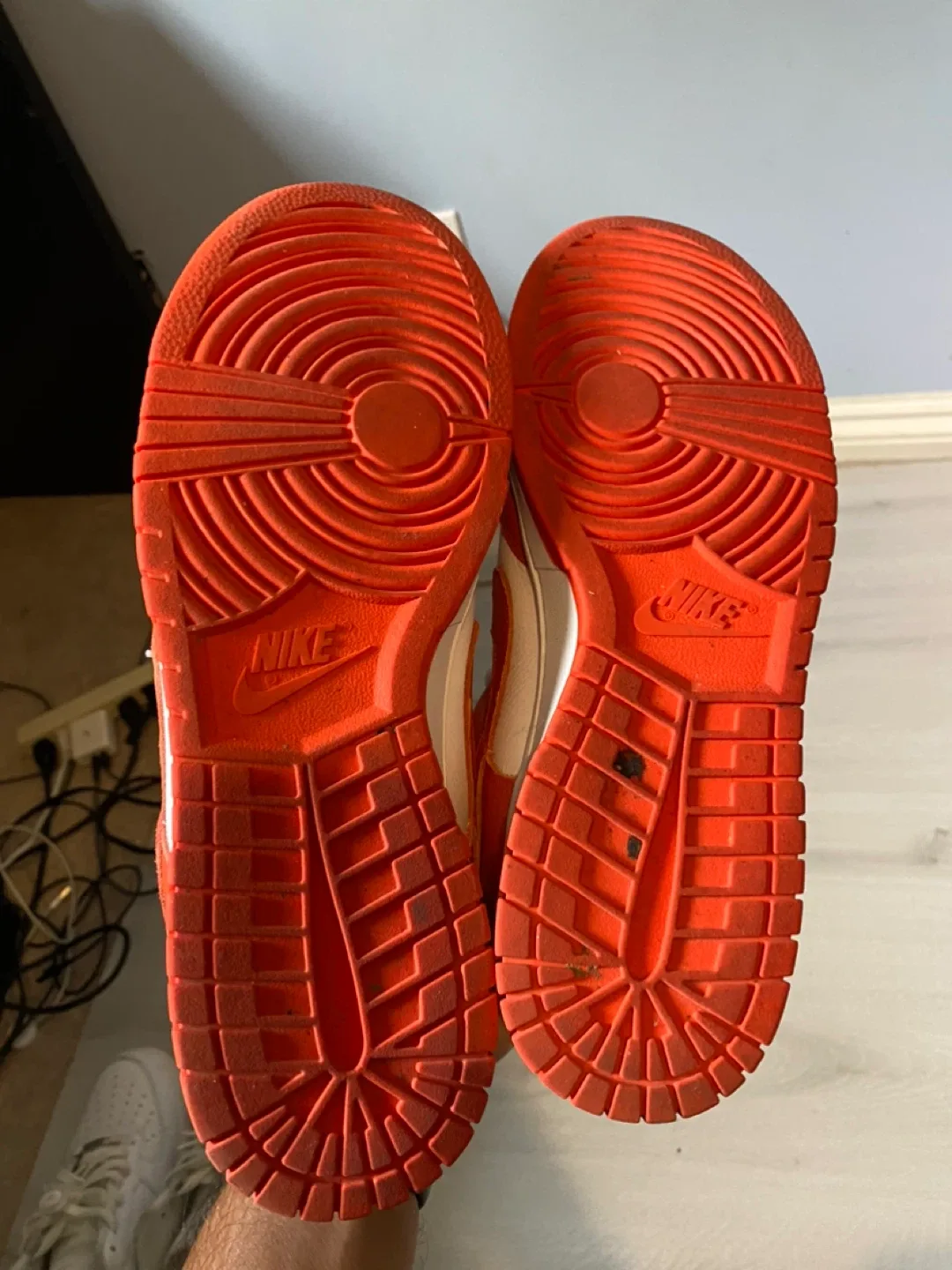 Nike Dunk Low Syracuse Orange image indicator(4)