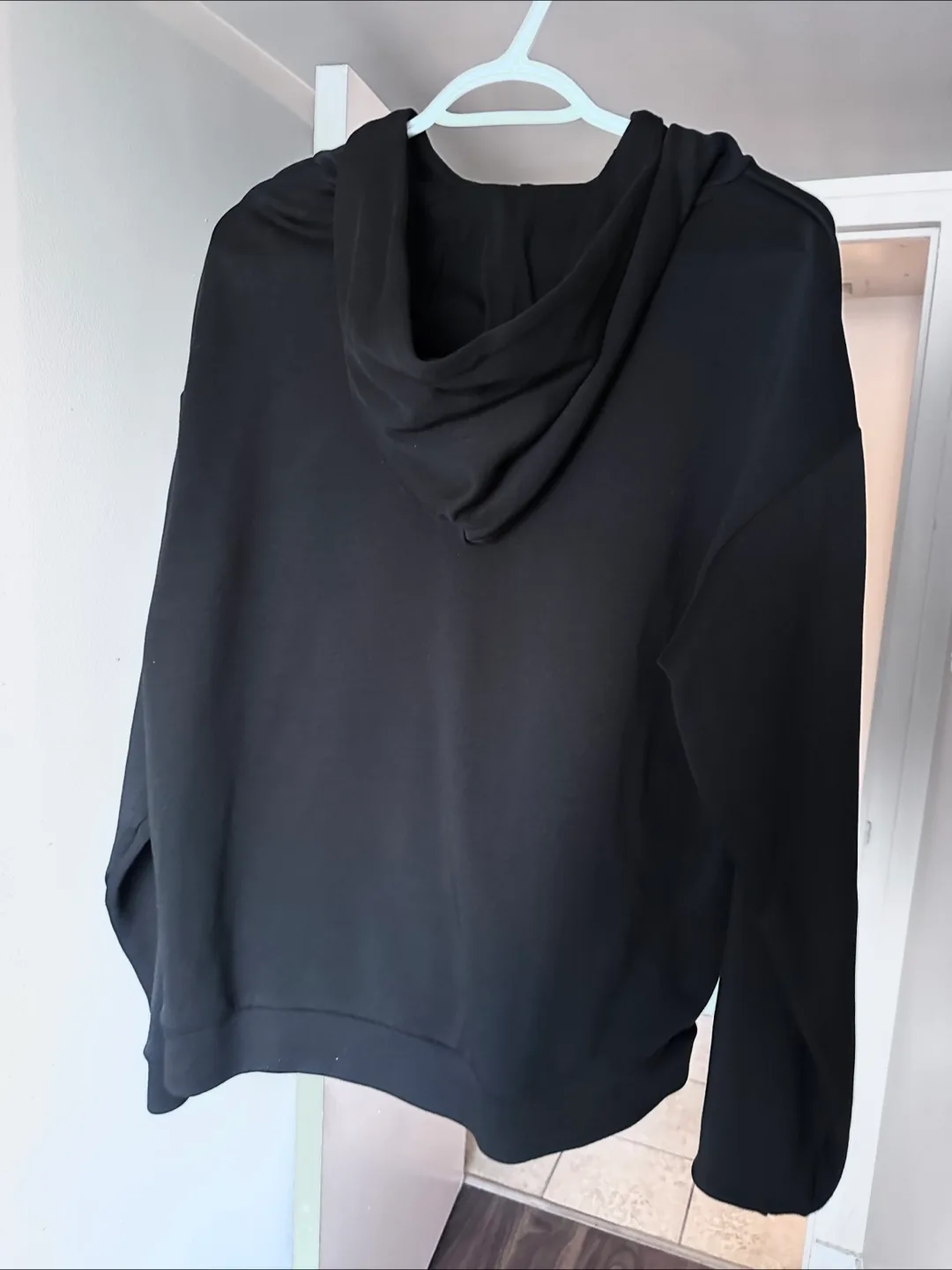 Hugo Boss Athleisure Black Hoodie - Size L image indicator(2)