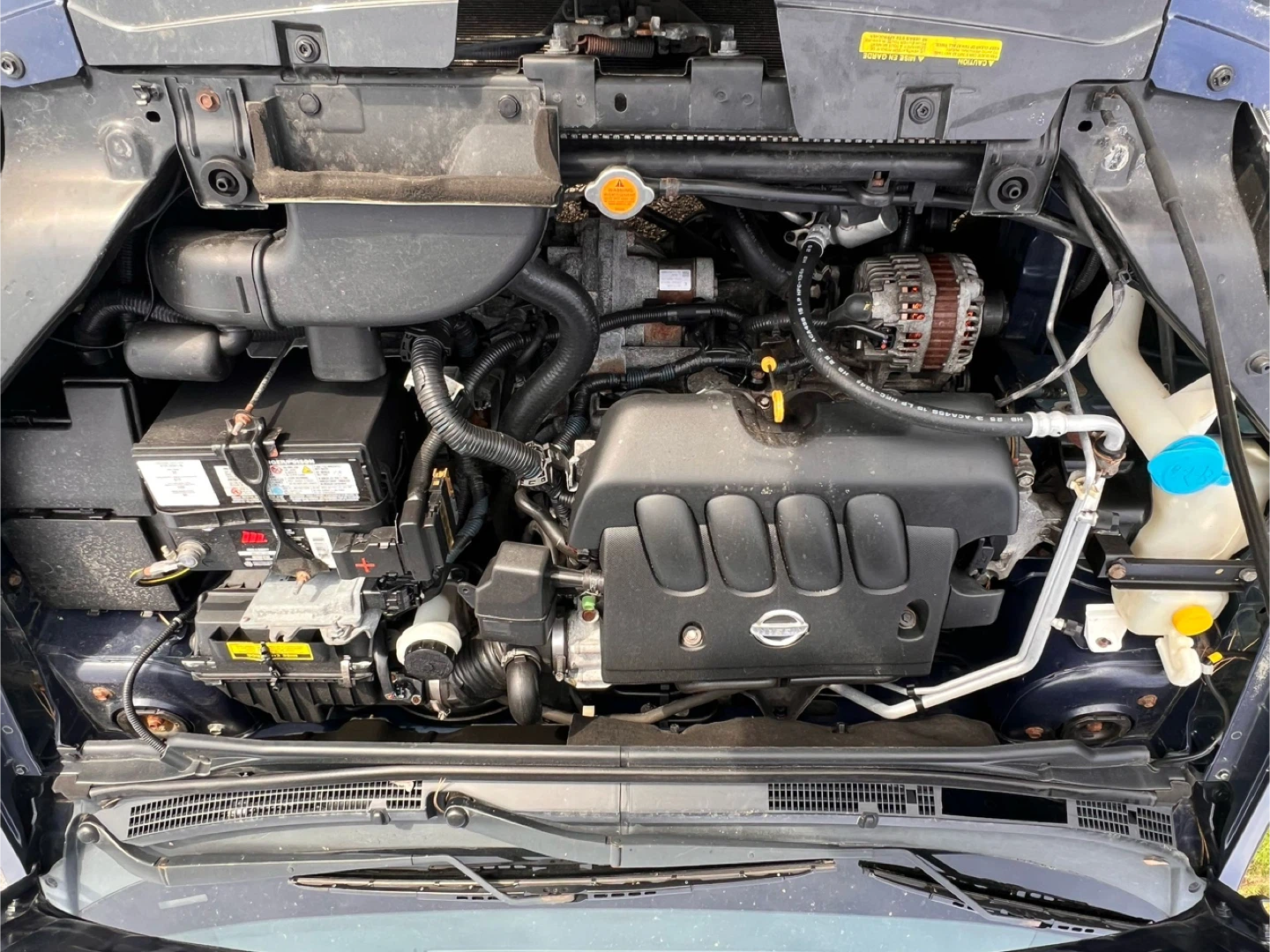 Nissan Sentra - Blue Sedan - photo 3