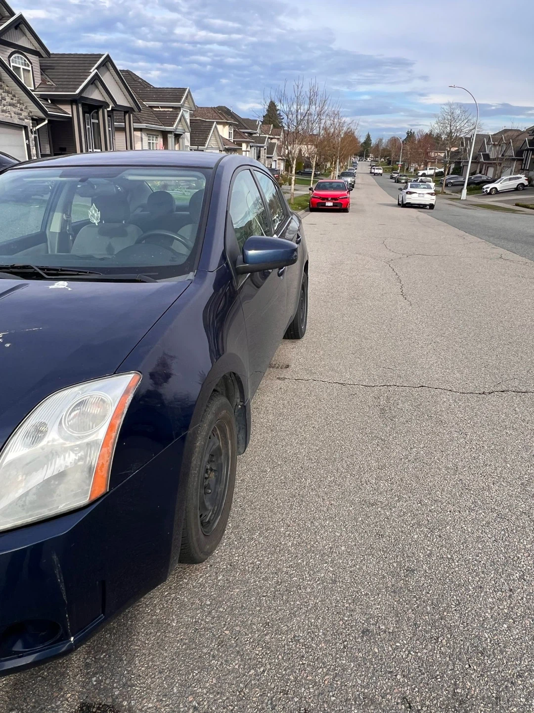 Nissan Sentra - Blue Sedan - photo 5