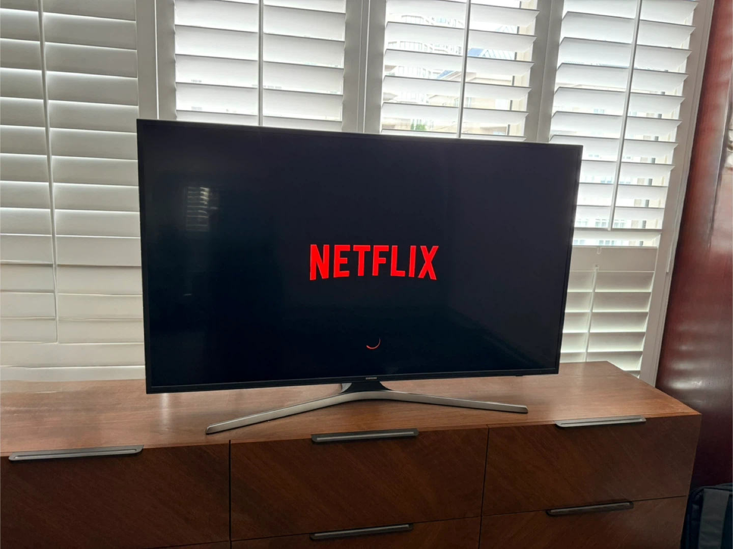 Samsung 50-Inch 4K Ultra HD Smart LED TV - photo 4