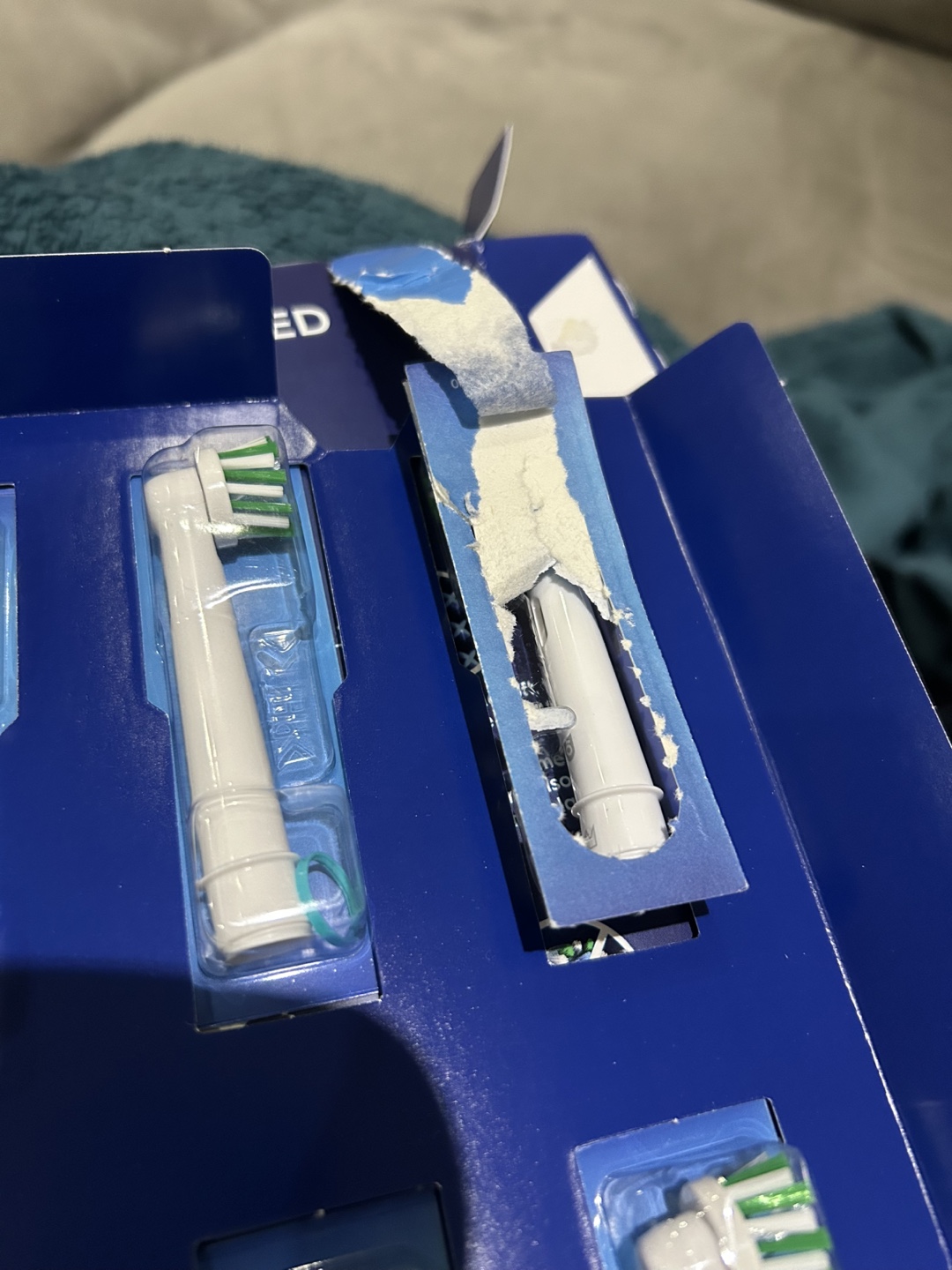 Oral-B CrossAction Brush Heads - 10 Pack - photo 5