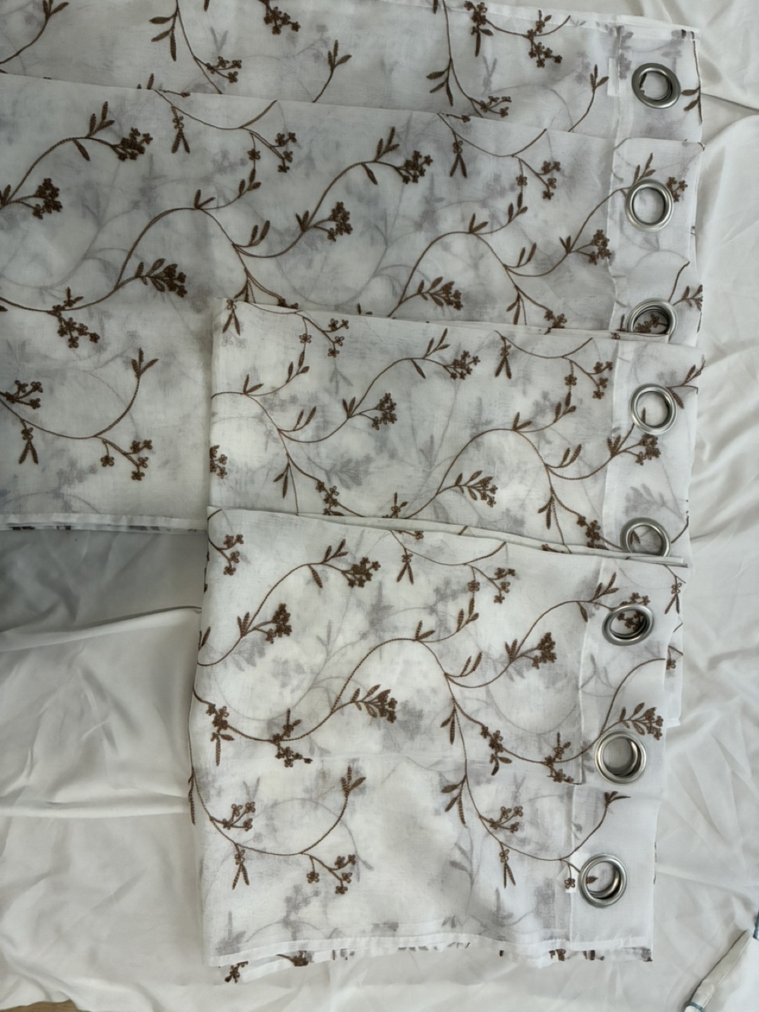 Floral Patterned Curtains - photo 2