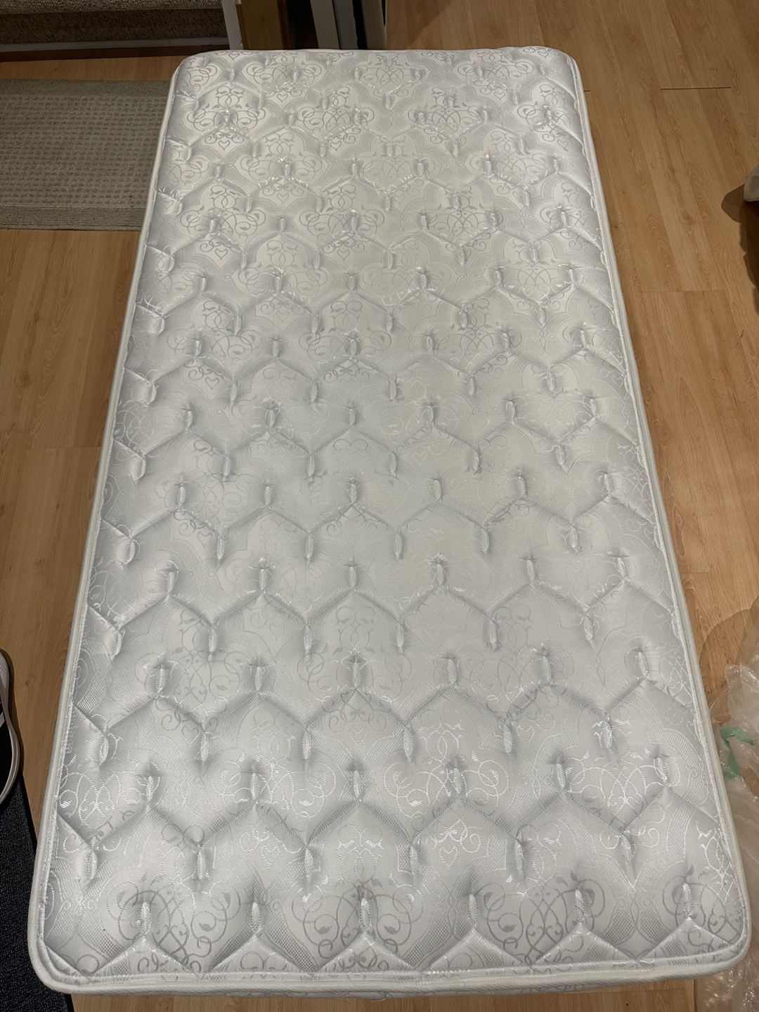 Costco Sealy Twin Mattress 38” x 74.5” 🥕