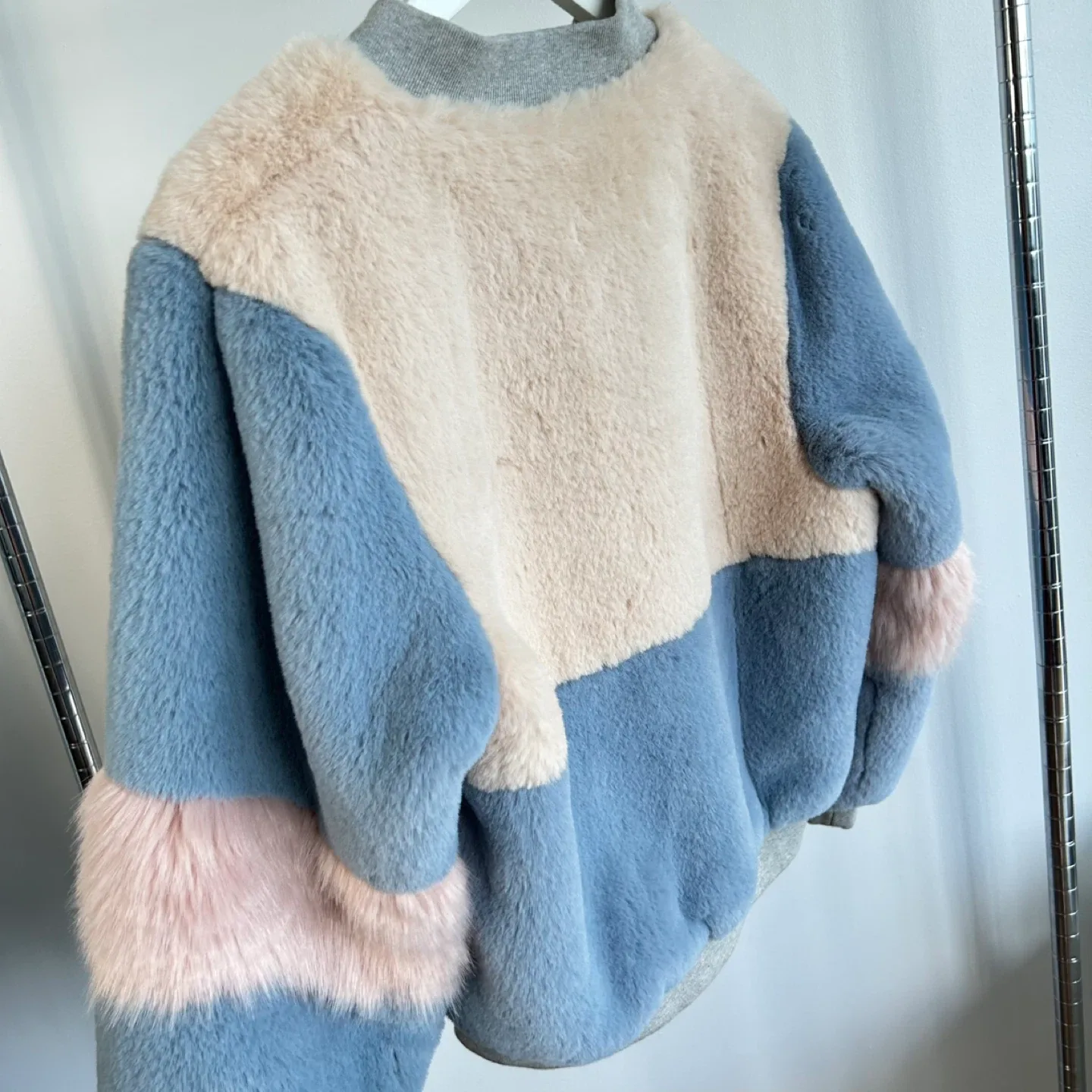 Fuzzy Colour Block Bomber Jacket image indicator(3)