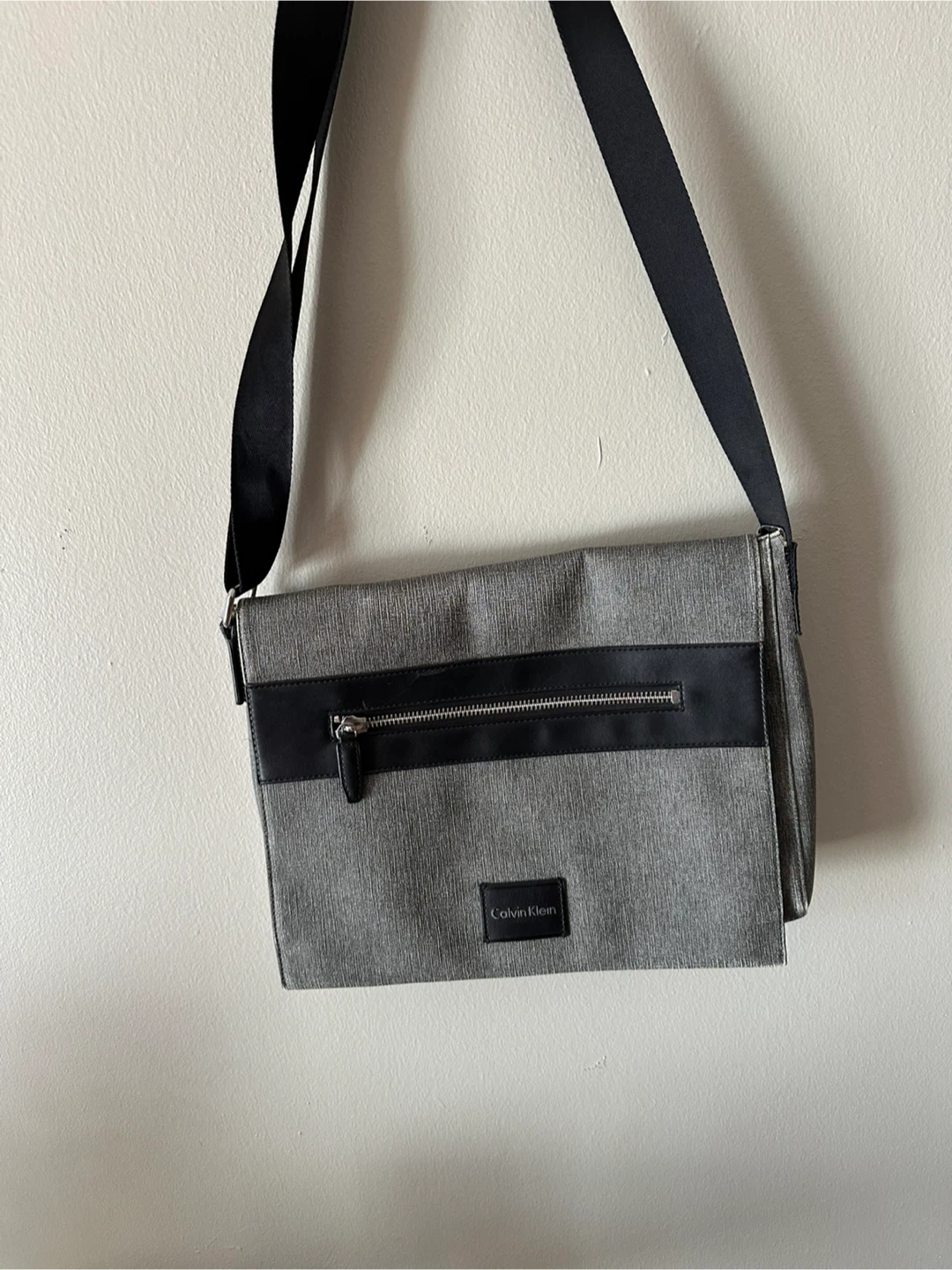 Calvin Klein crossbody bag